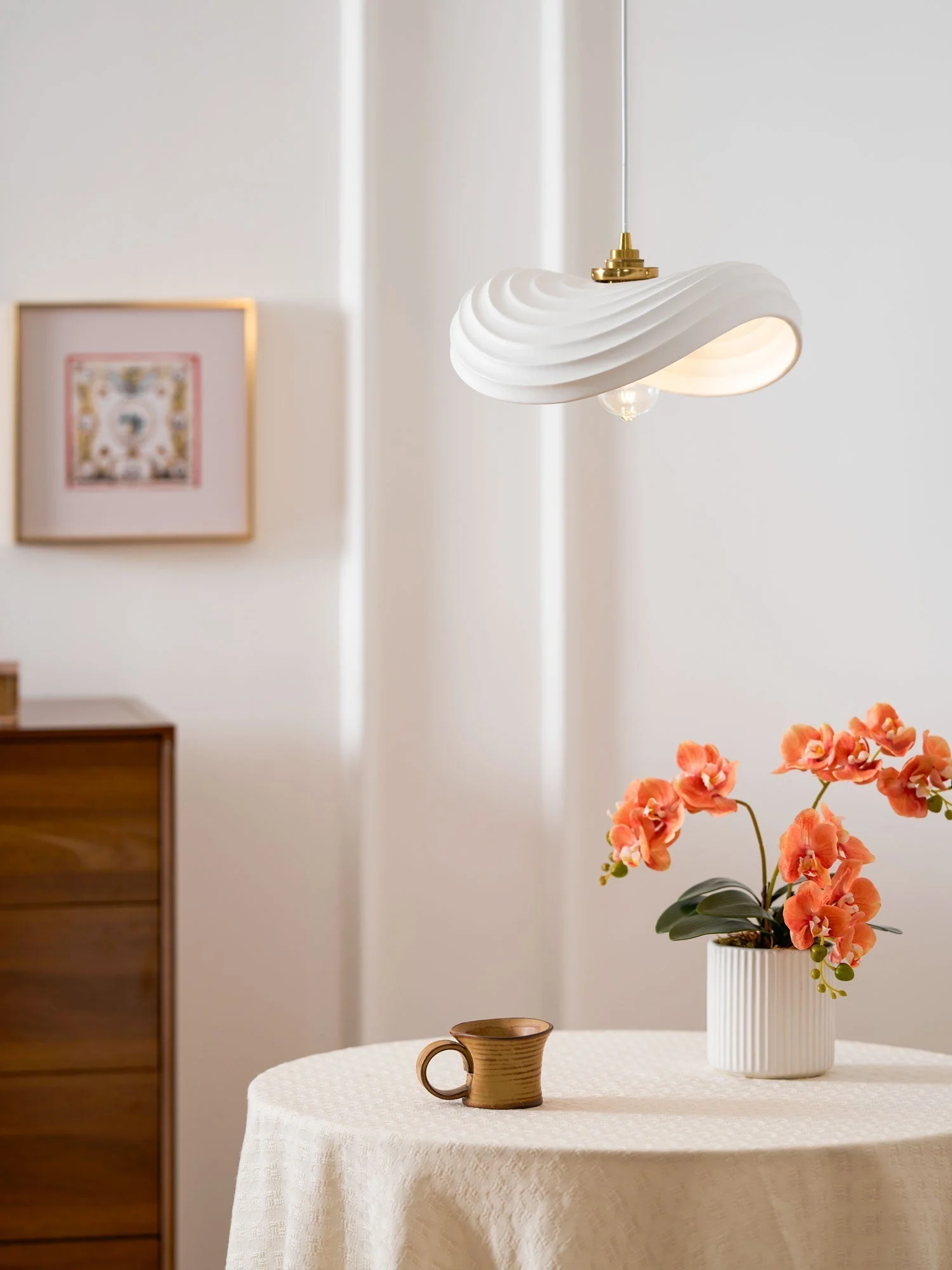 Lila Modern Resin Pendant Light - Image 31