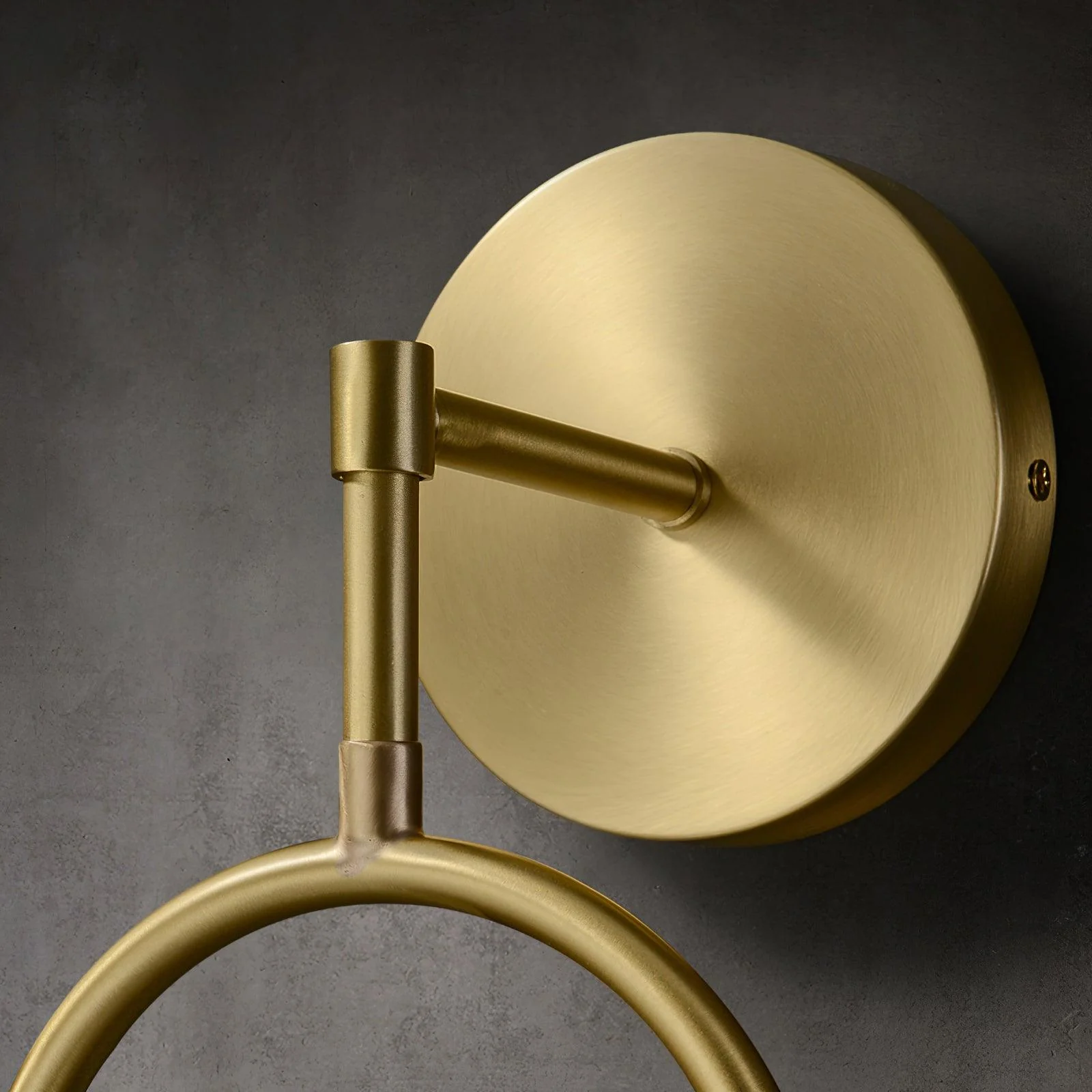 Liora Luxe Brass Wall Light - Image 5