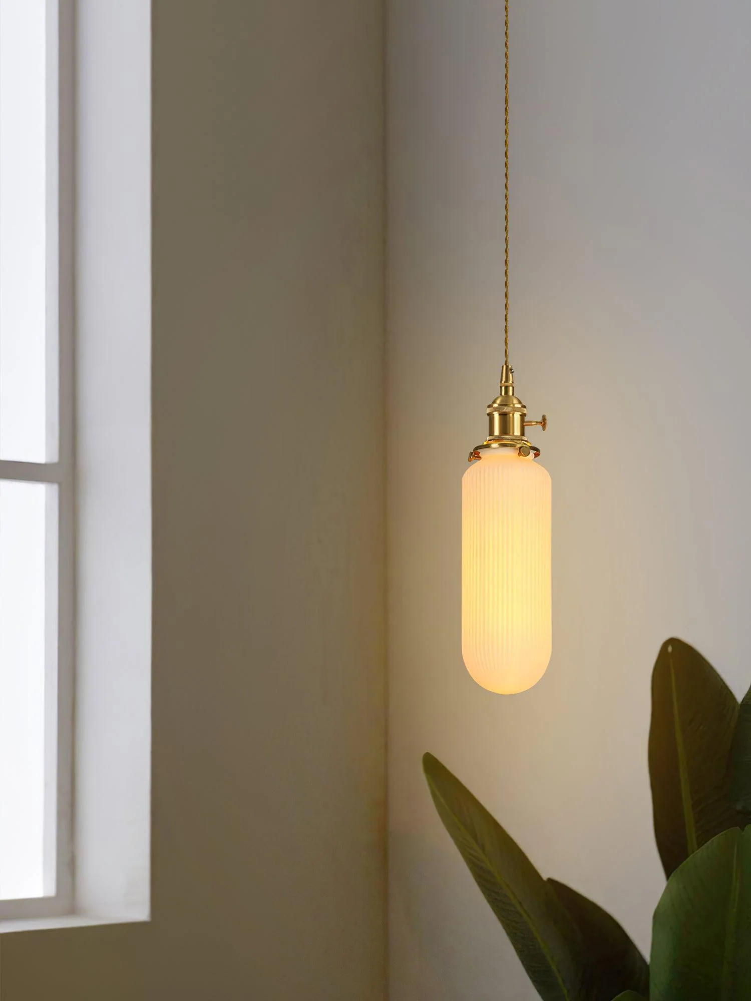 Liora Vintage Ceramic Pendant Light - Image 8
