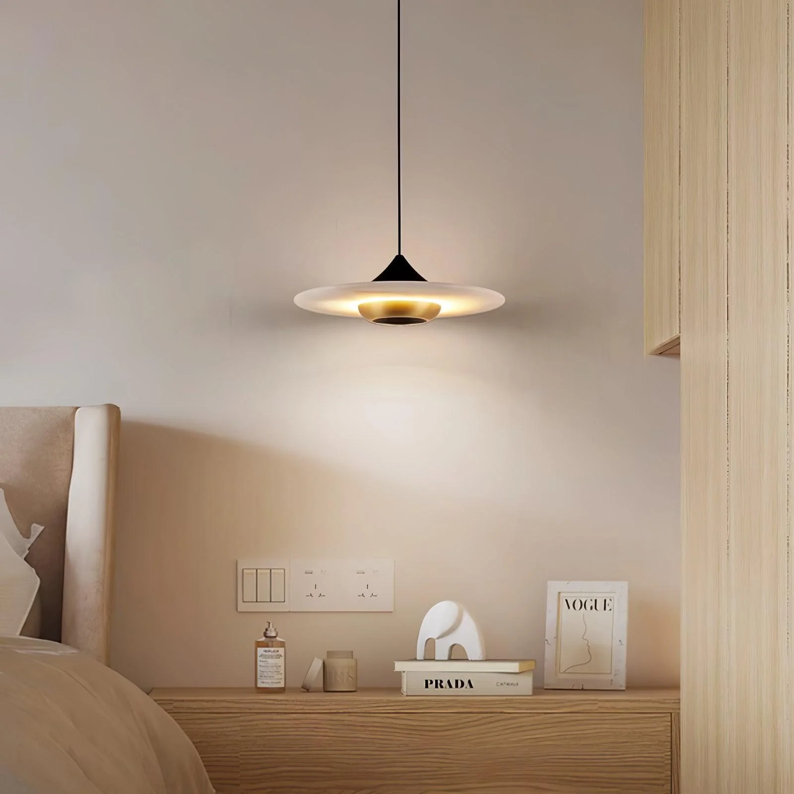Liorice Marble Cozy Pendant Lamp - Image 4