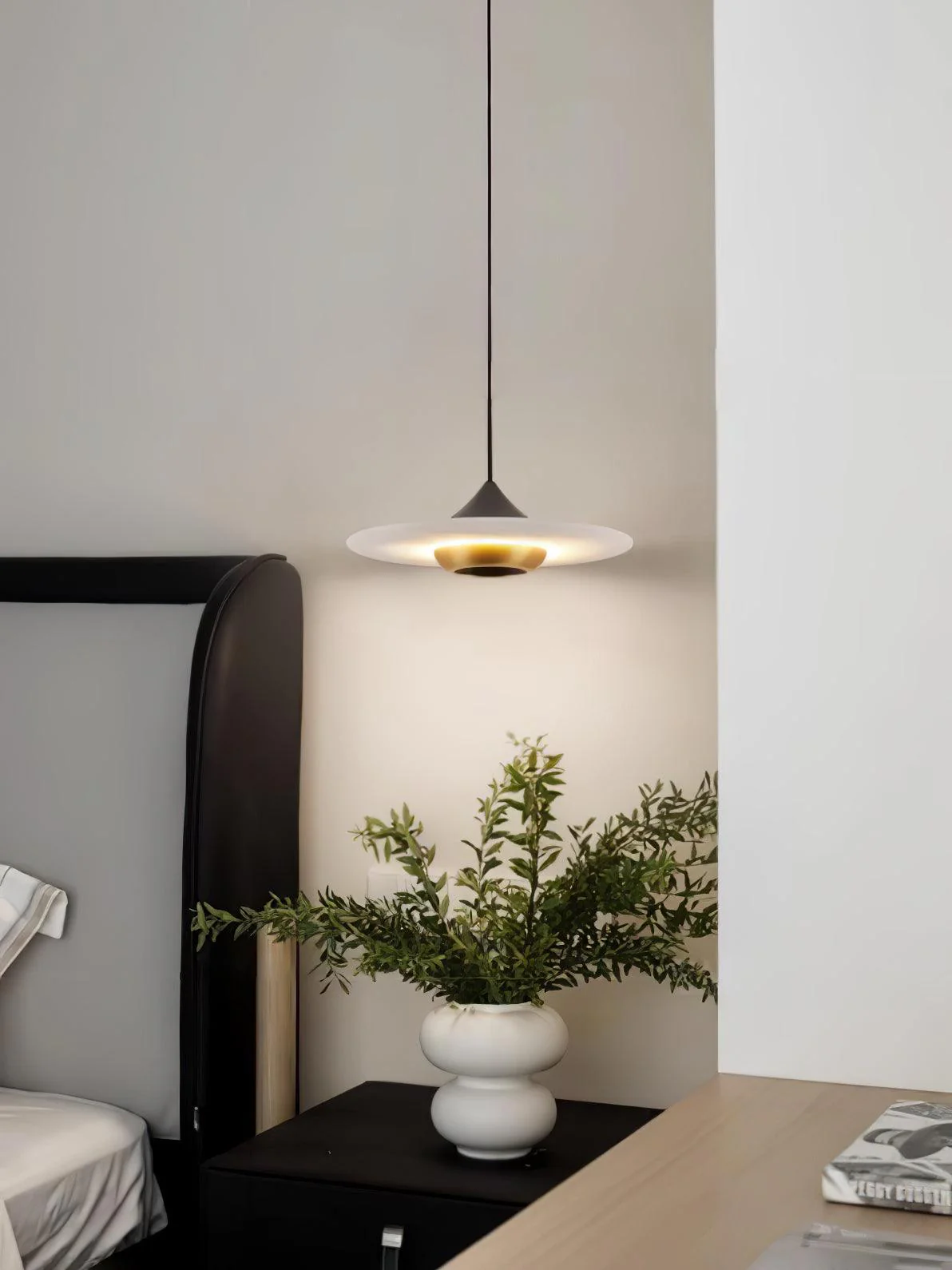 Liorice Marble Cozy Pendant Lamp - Image 7