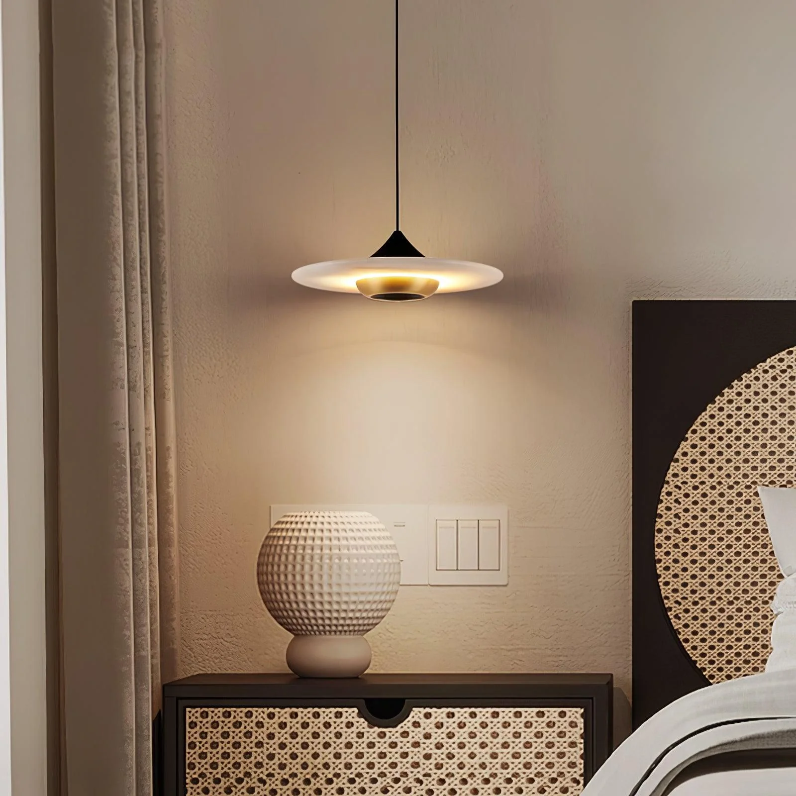 Liorice Marble Cozy Pendant Lamp - Image 8