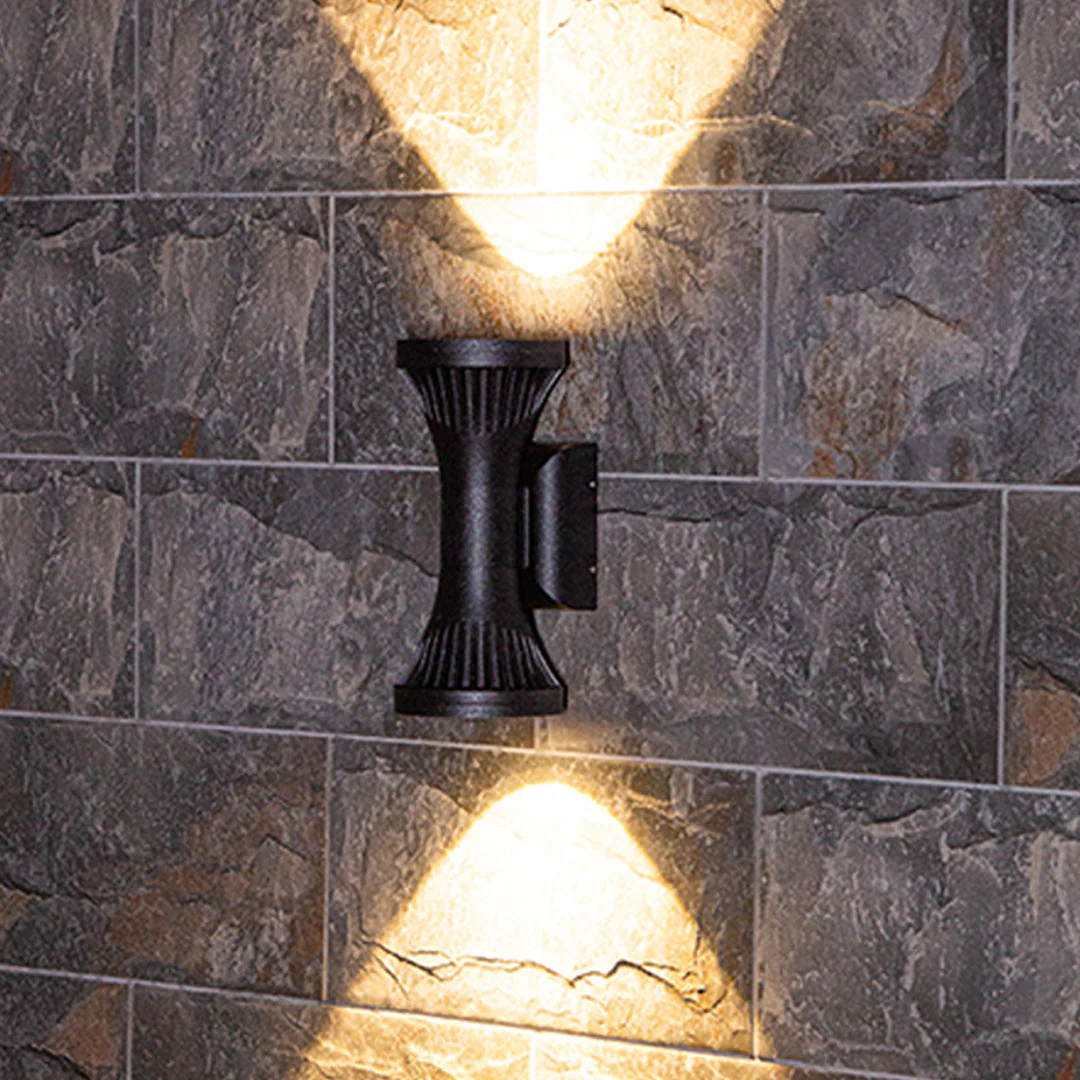 Livi Die-cast Minimalist Nordic Outdoor Wall Lighting Fixtures - Image 2