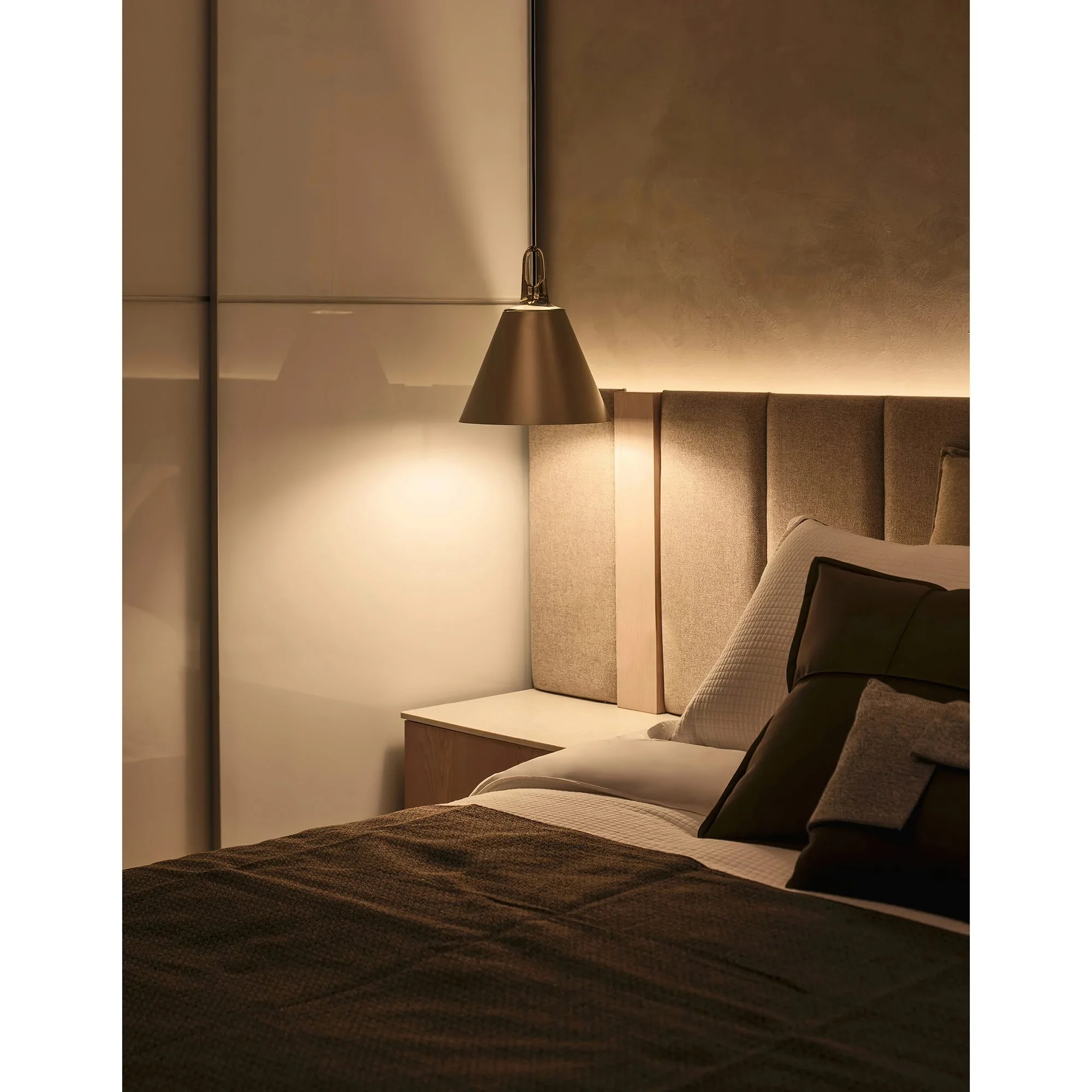 Lodes Contemporary Pendant Light - Image 8