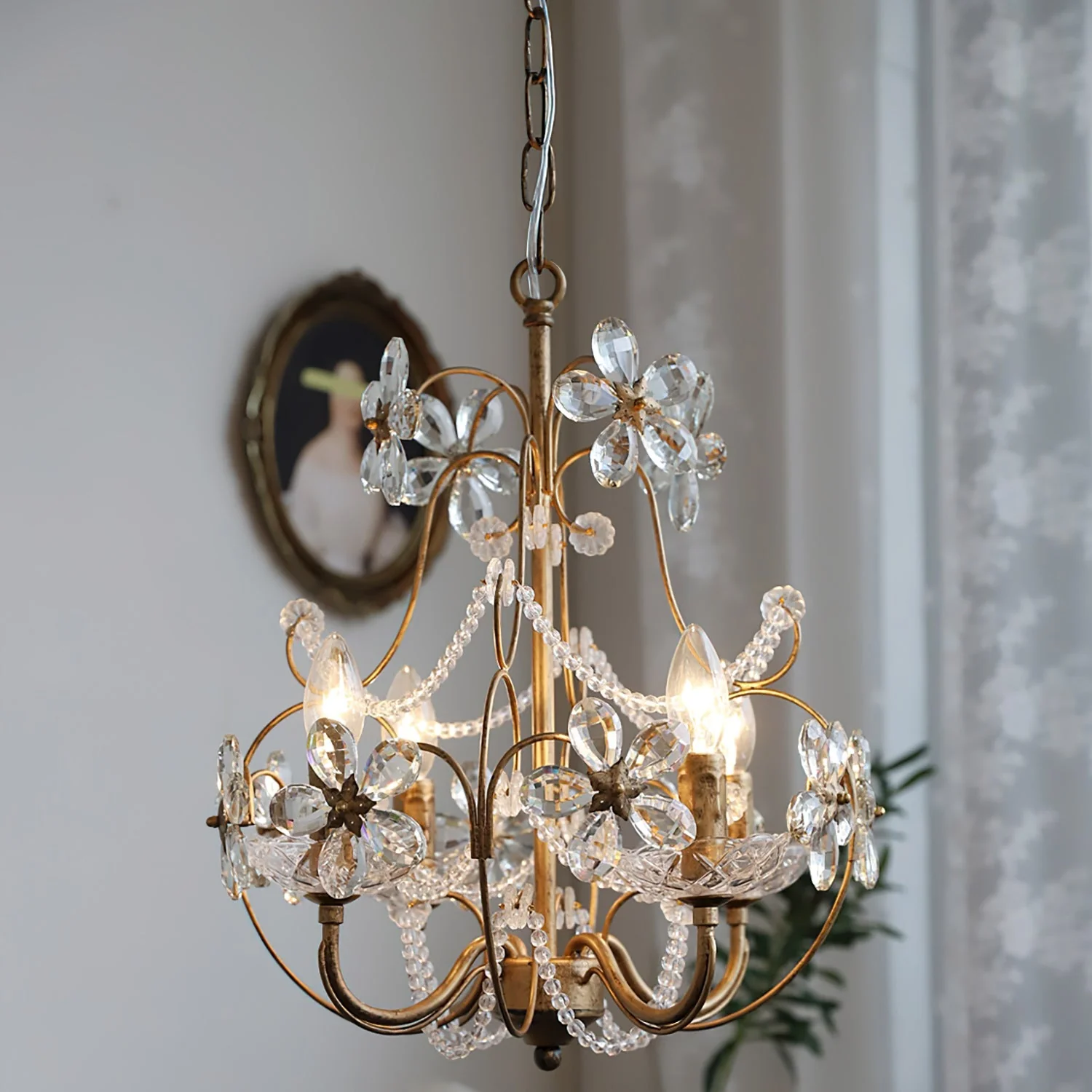 Losico Contemporary Glass Chandelier - Image 9
