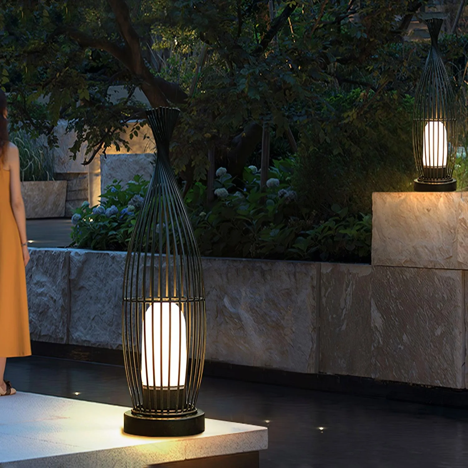 Lucas Modern Outdoor Lighting - Image 10