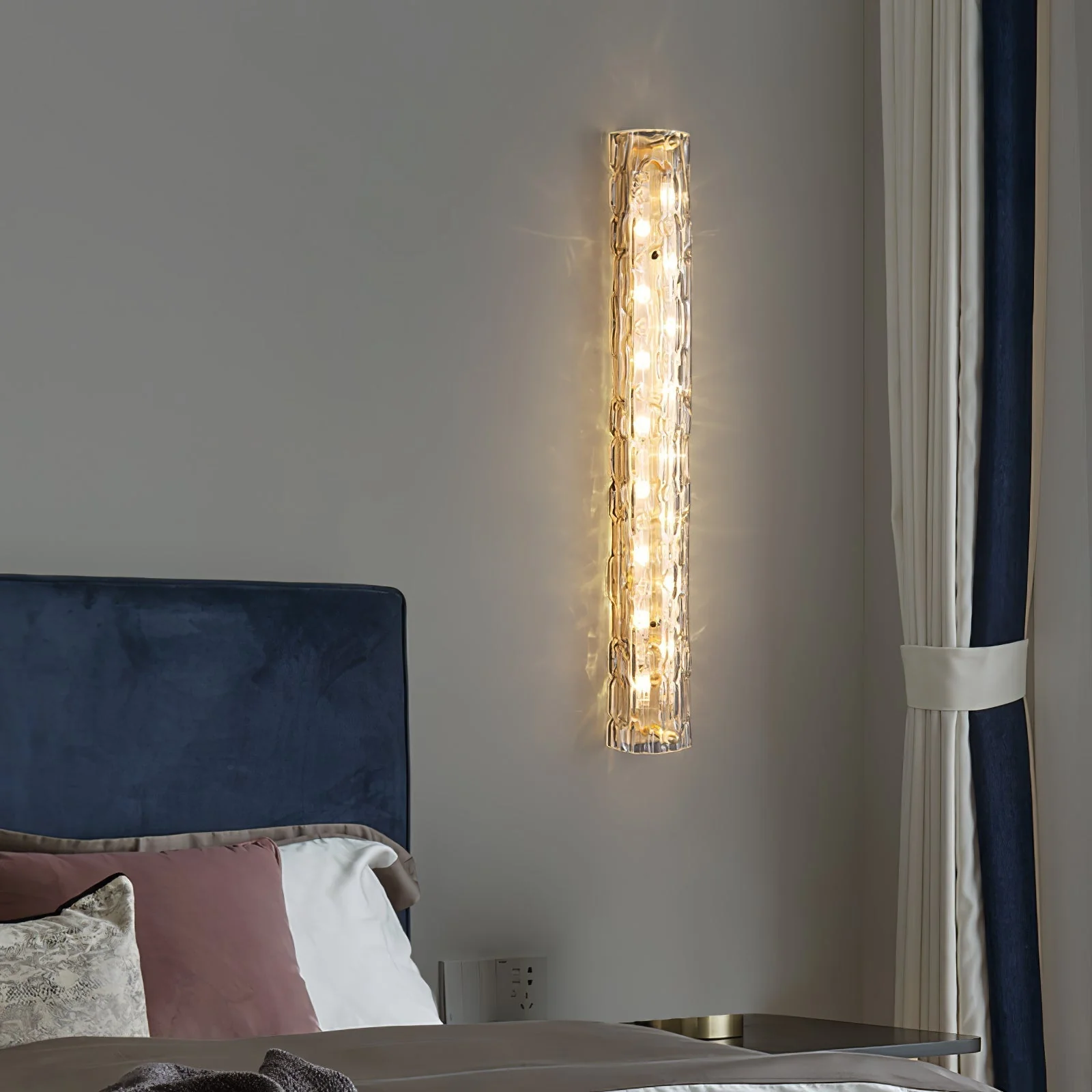Lumix Brass Glass Glam Wall Lamp - Image 40