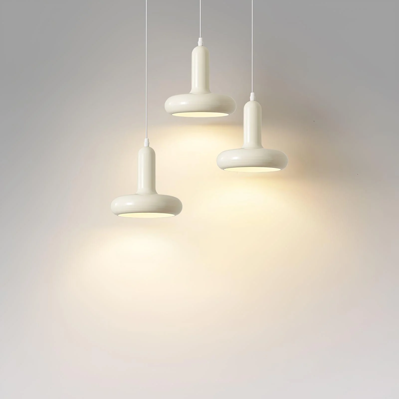 Lunaren Cozy Classic Pendant Light - Image 14