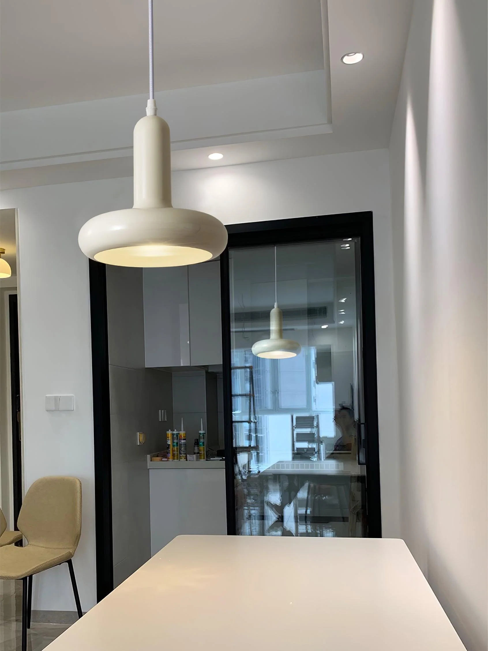 Lunaren Cozy Classic Pendant Light - Image 45