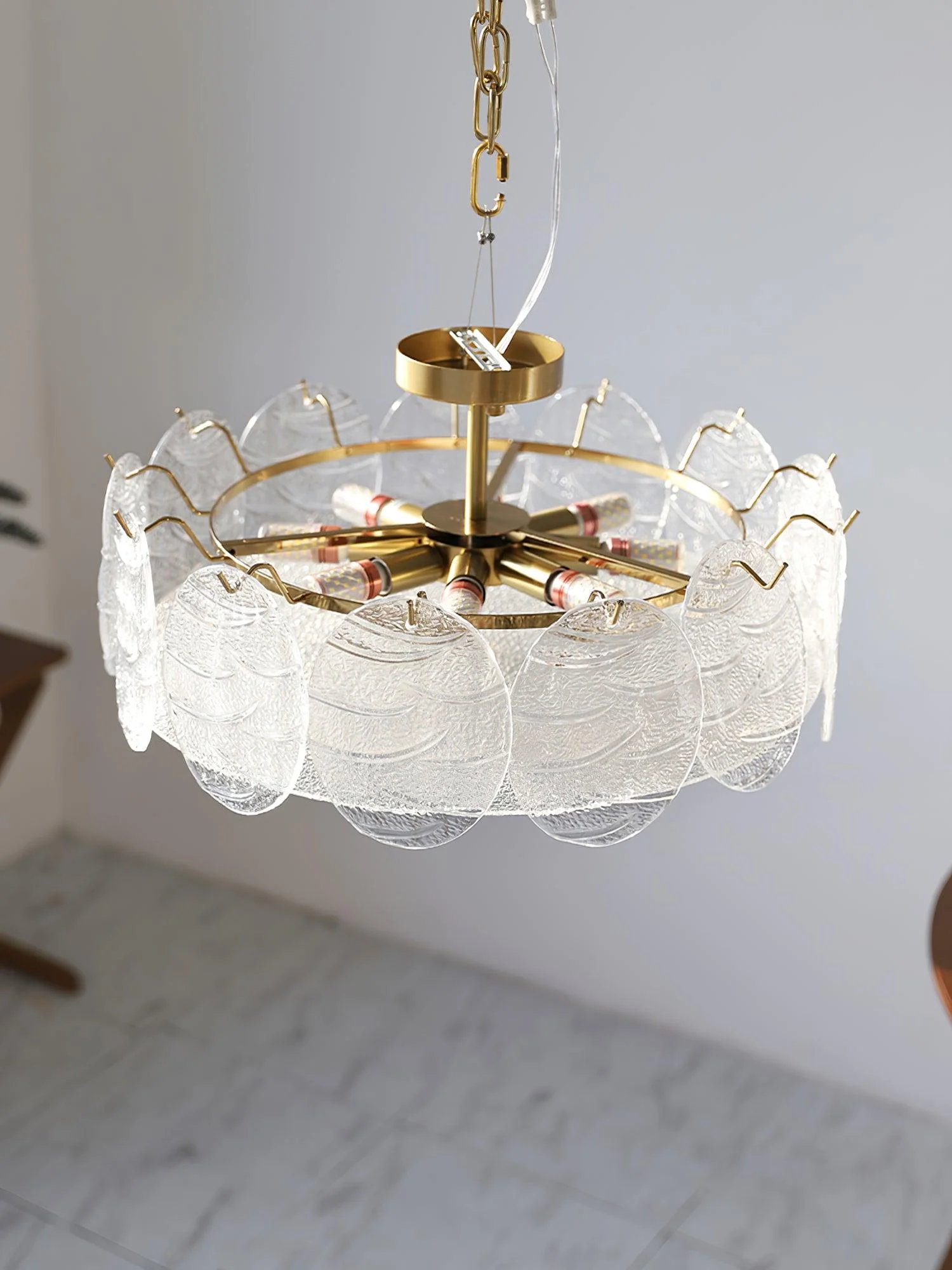 Lustra Ceiling Lamp with Gold Finish and Ribbed Glass - Image 25
