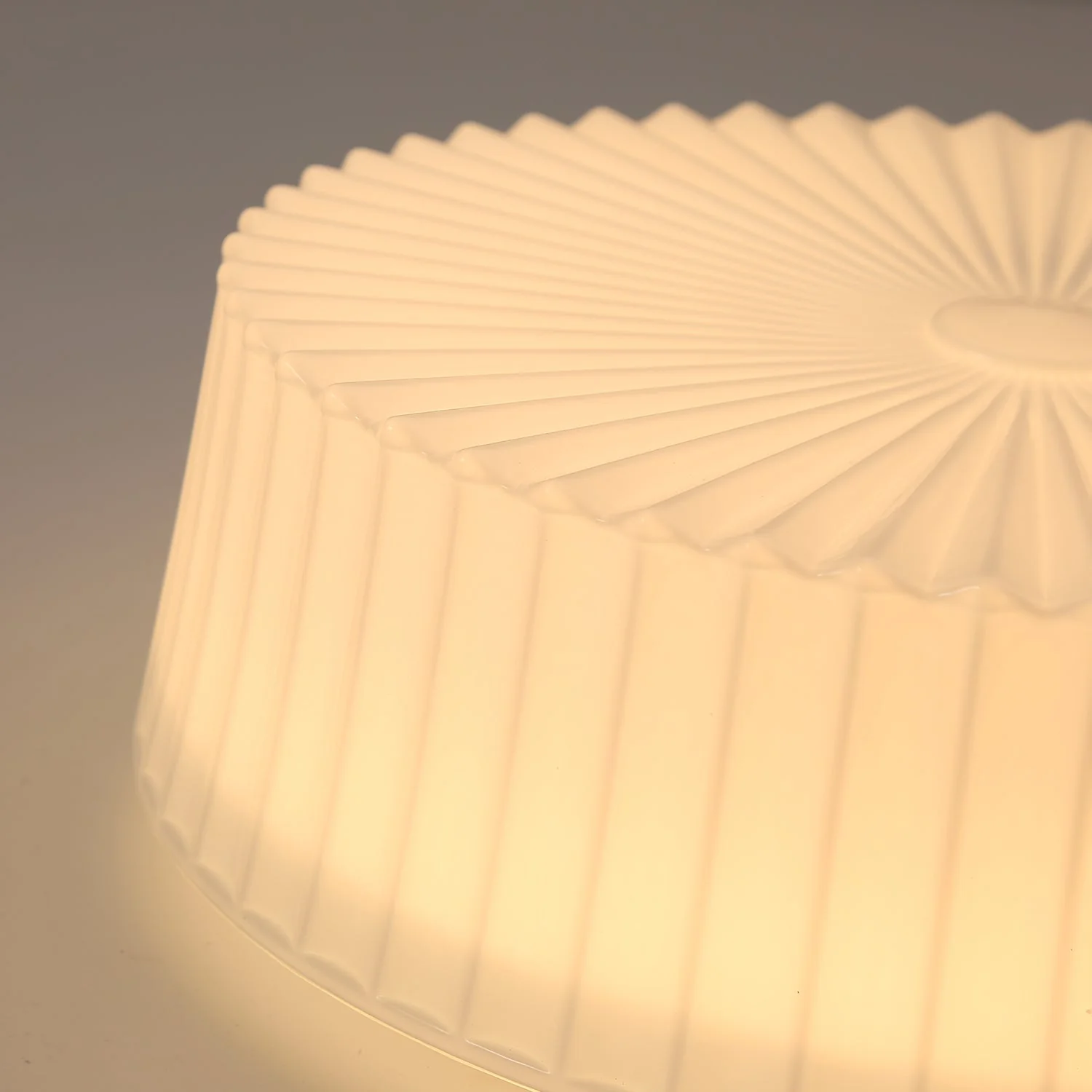 Lustra Ceiling Light Drum Glass Radiant - Image 18