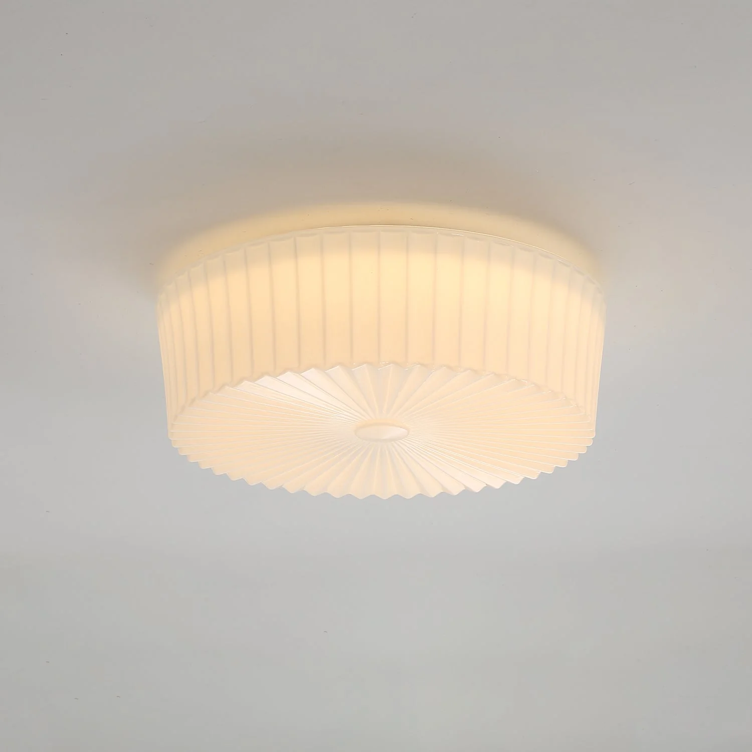 Lustra Ceiling Light Drum Glass Radiant - Image 4