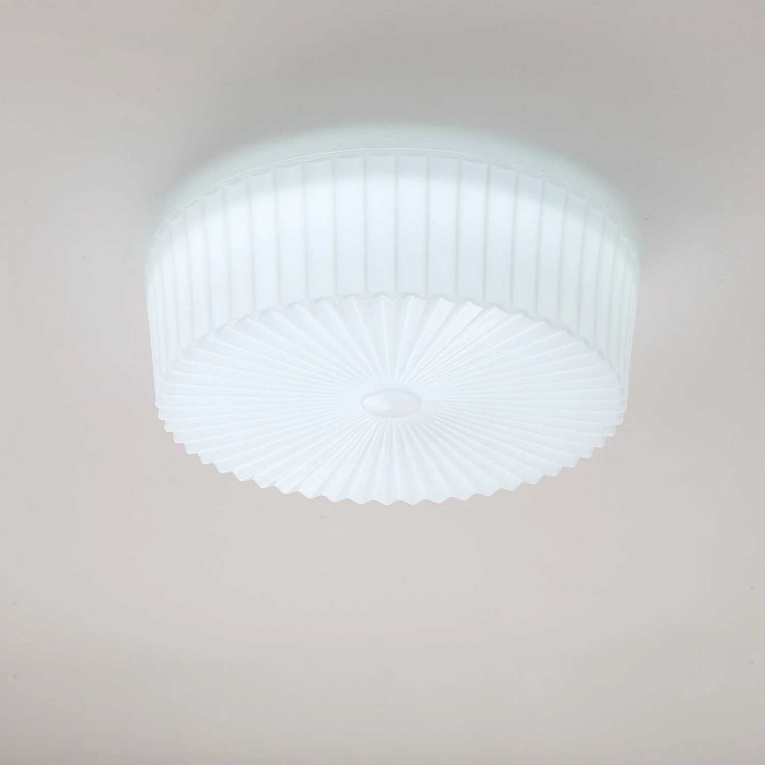 Lustra Ceiling Light Drum Glass Radiant - Image 6