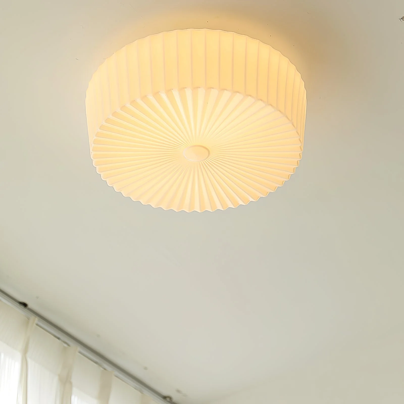 Lustra Ceiling Light Drum Glass Radiant - Image 7