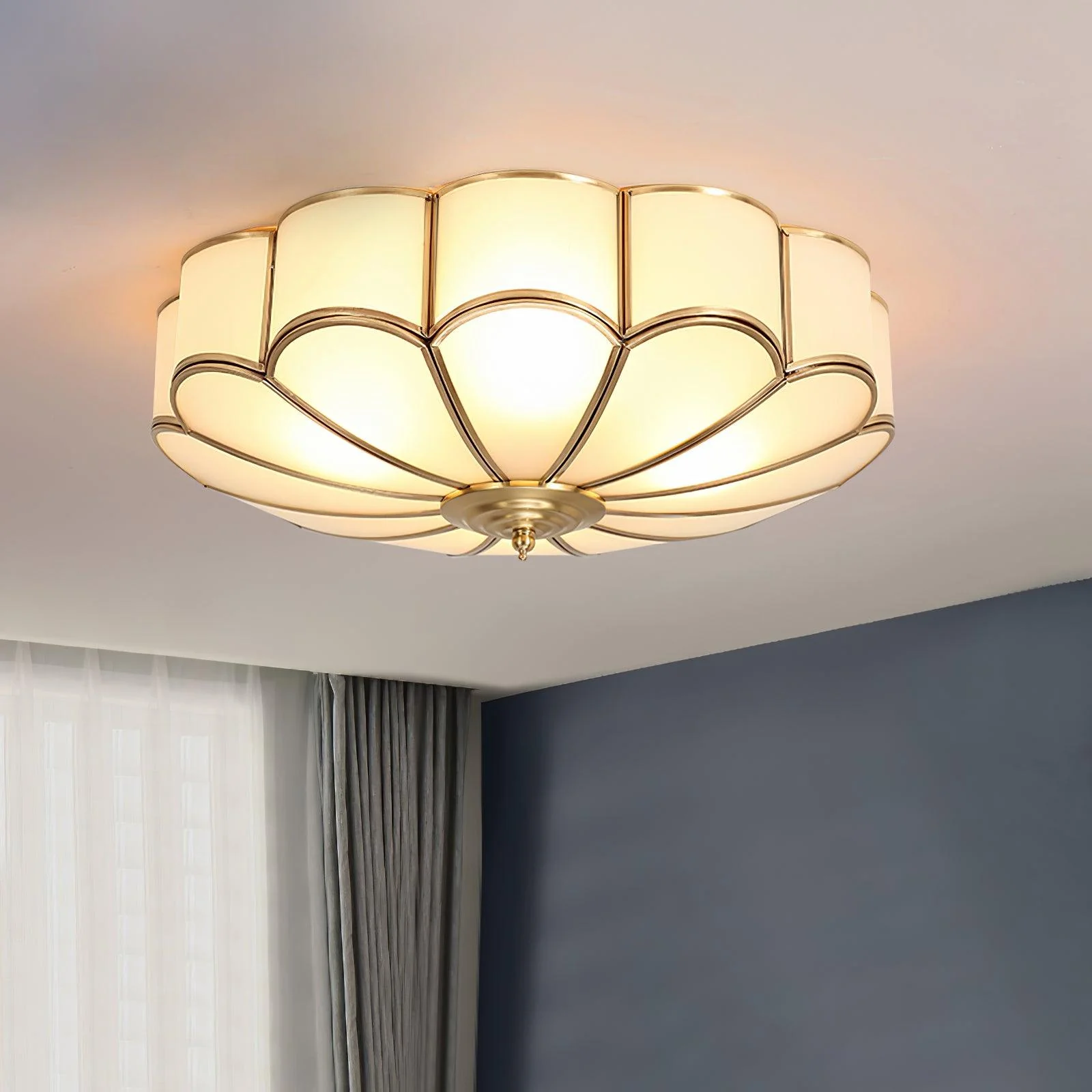Lustra Ceiling Light Flower Shape Glass Brass - Image 23