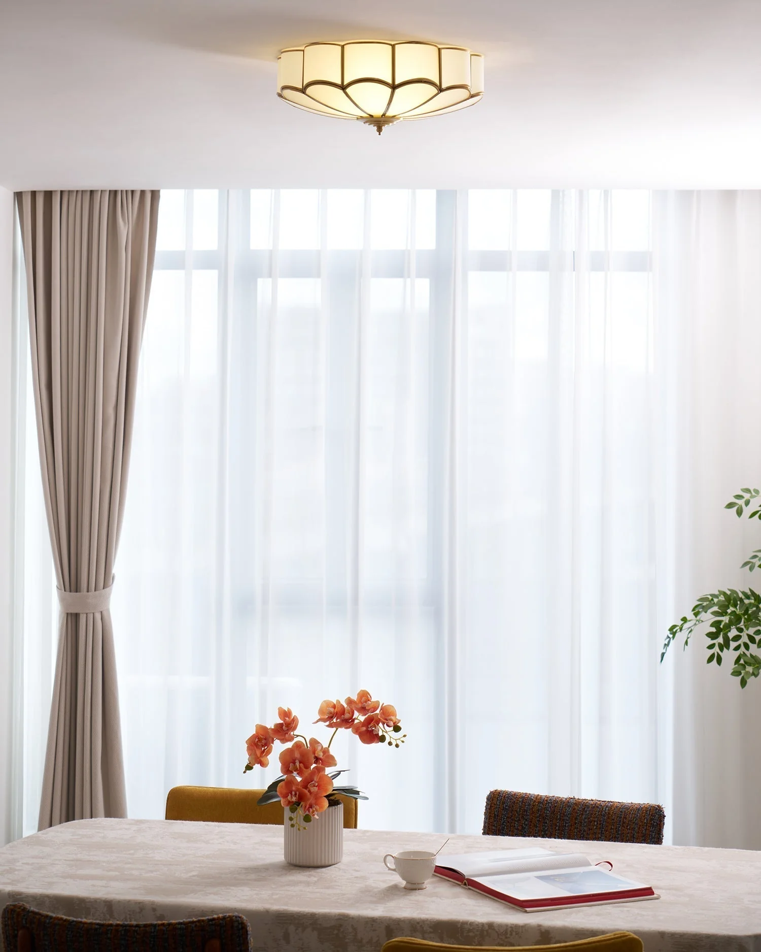 Lustra Ceiling Light Flower Shape Glass Brass - Image 31
