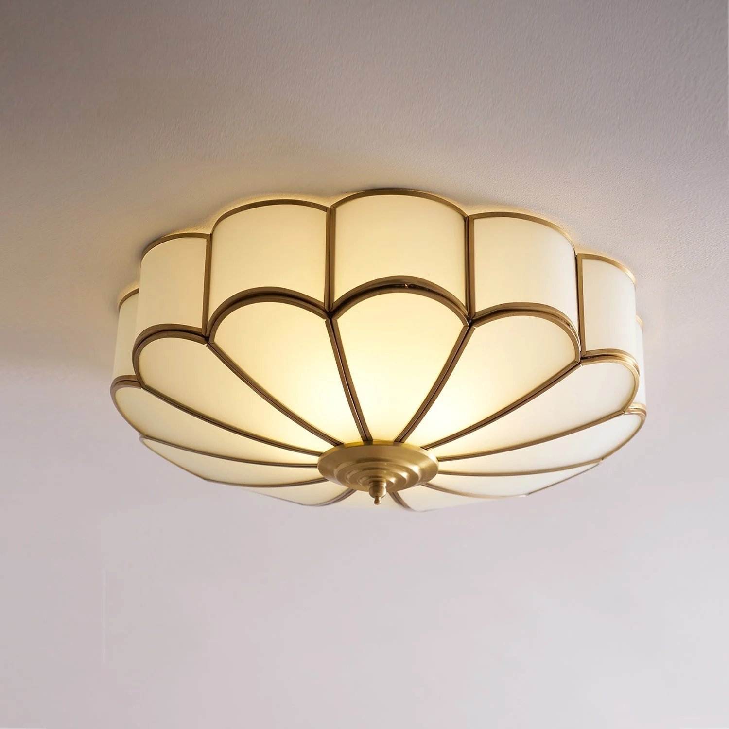 Lustra Ceiling Light Flower Shape Glass Brass - Image 37