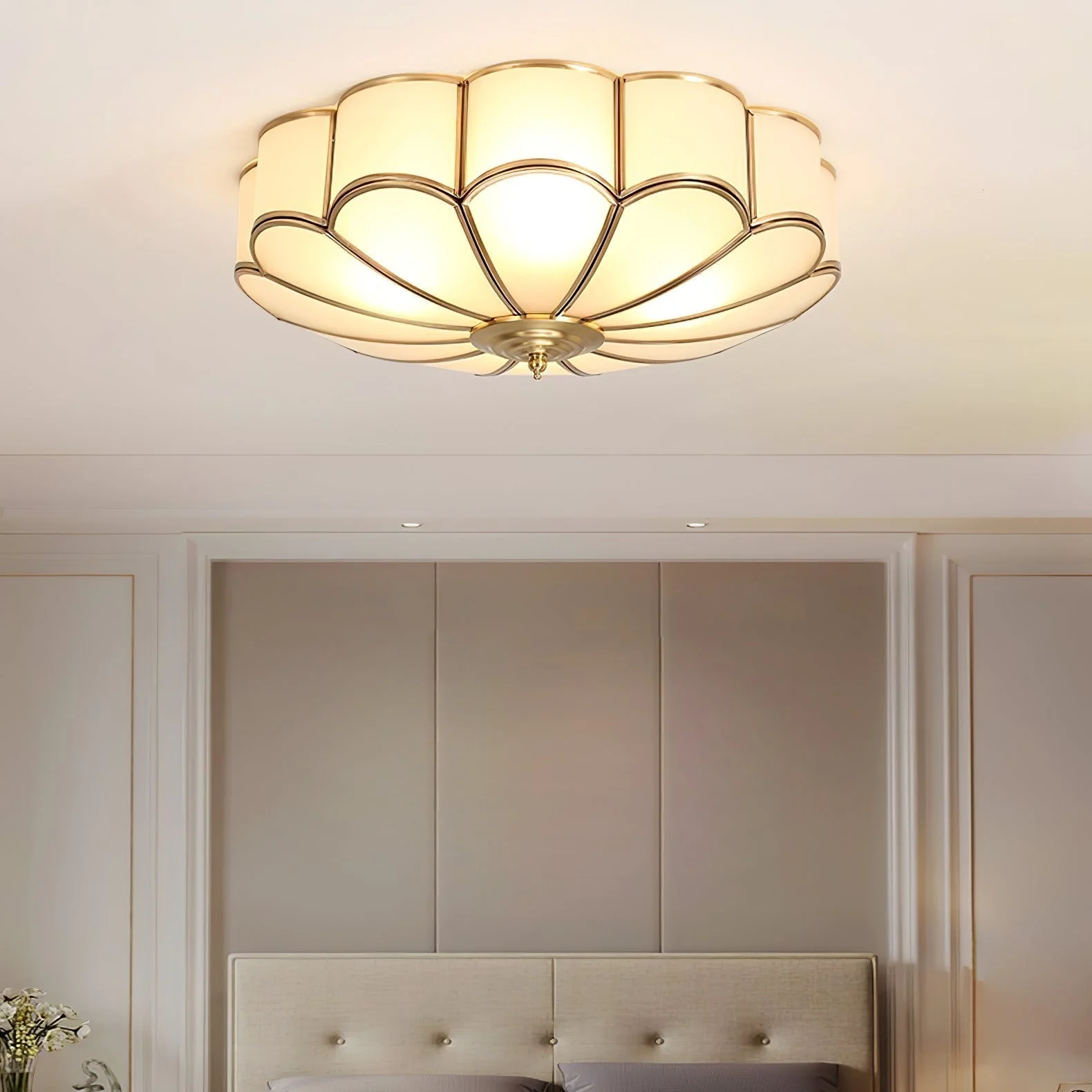 Lustra Ceiling Light Flower Shape Glass Brass - Image 43