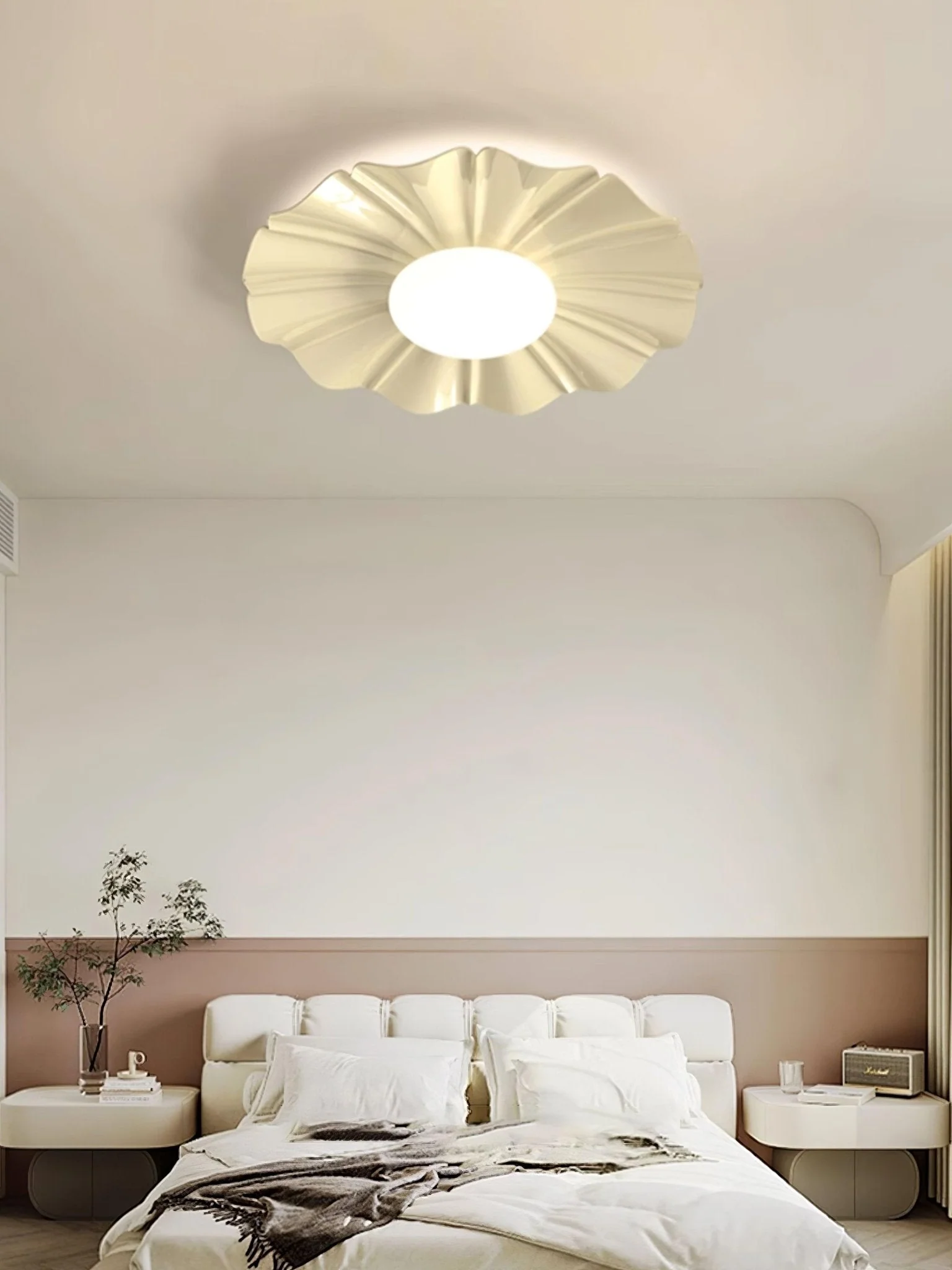 Lustra Ceiling Light Gold LED Scalloped for Bedroom - Image 13