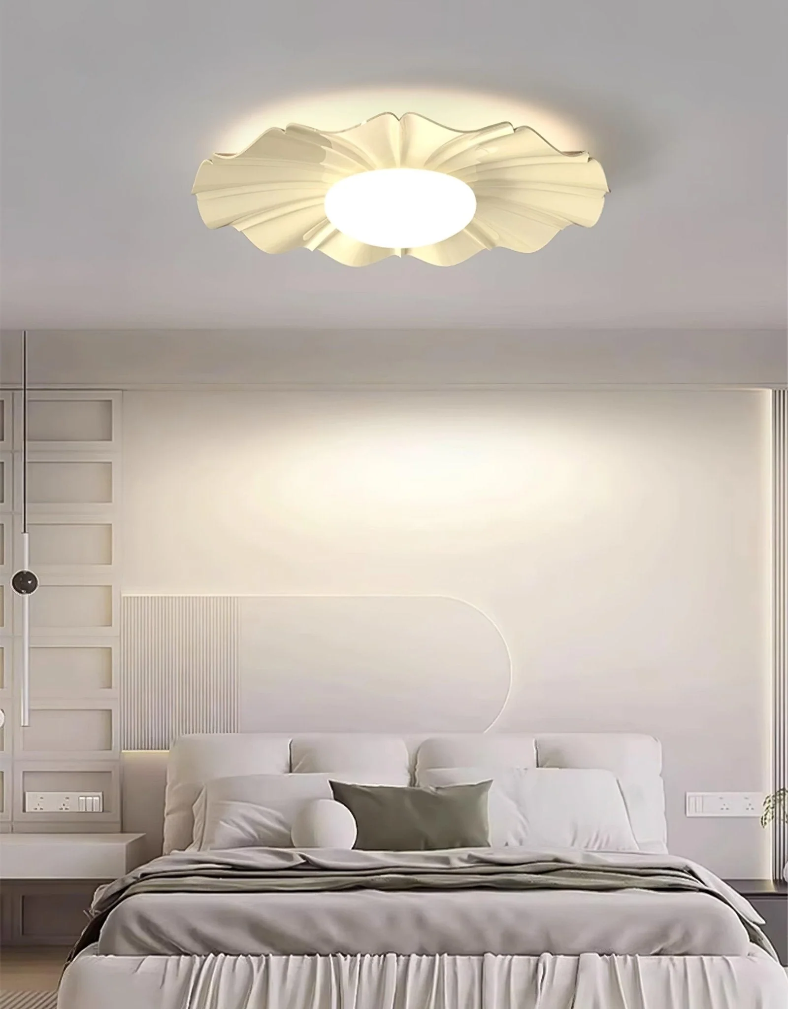 Lustra Ceiling Light Gold LED Scalloped for Bedroom - Image 16