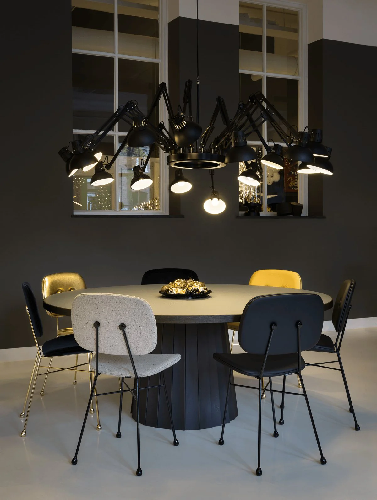 Lustra Chandelier Black Adjustable Multi Arm - Image 12