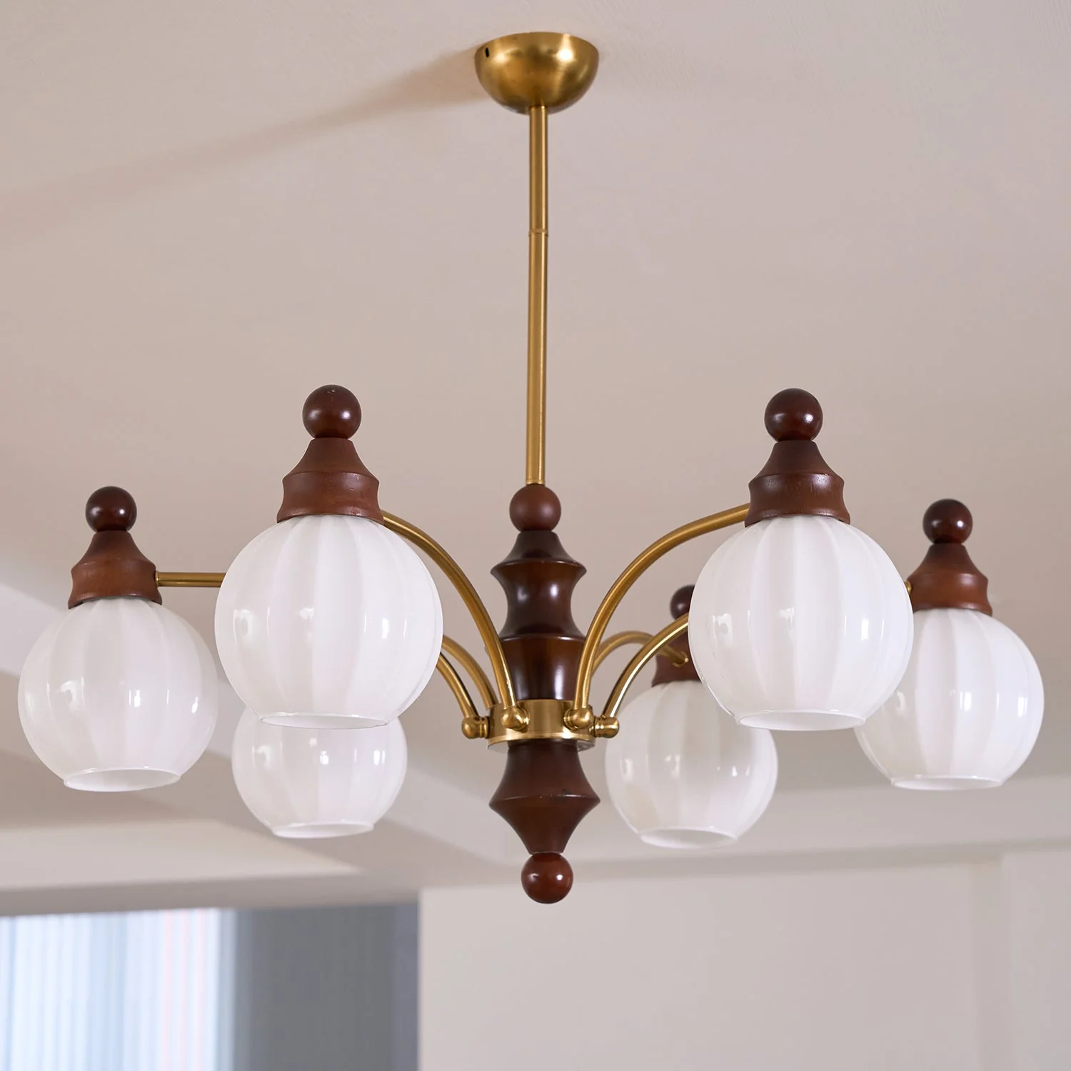 Lustra Chandelier Blossom with Glass Shades - Image 25