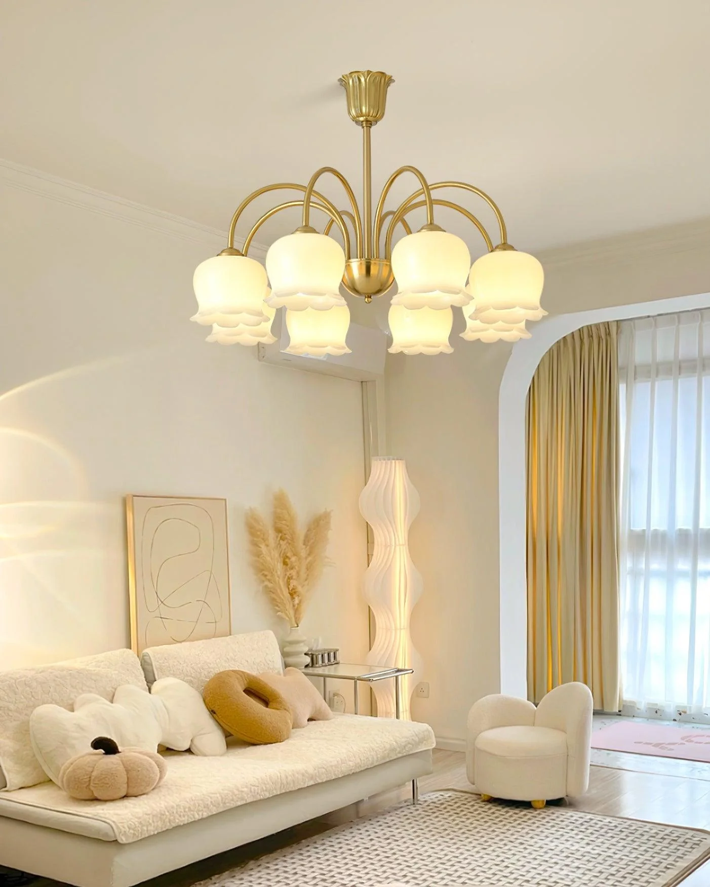 Lustra Chandelier Brass Elegant Curved Arm - Image 6