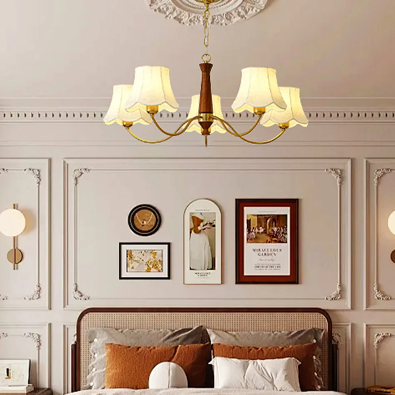 Lustra Chandelier Brass Fabric Curved Arms - Image 5