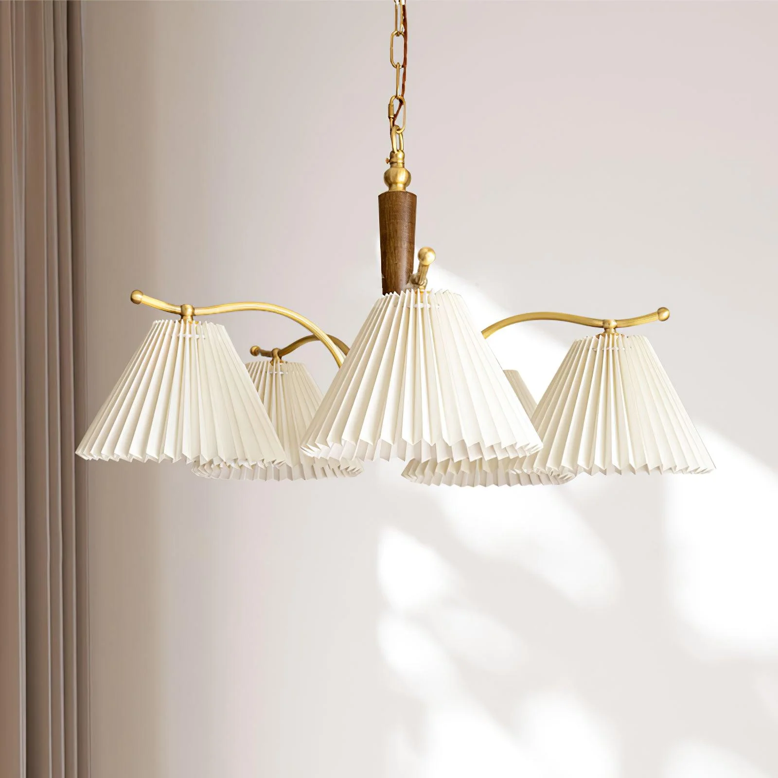 Lustra Chandelier Brass Pleated Shade Classic - Image 9
