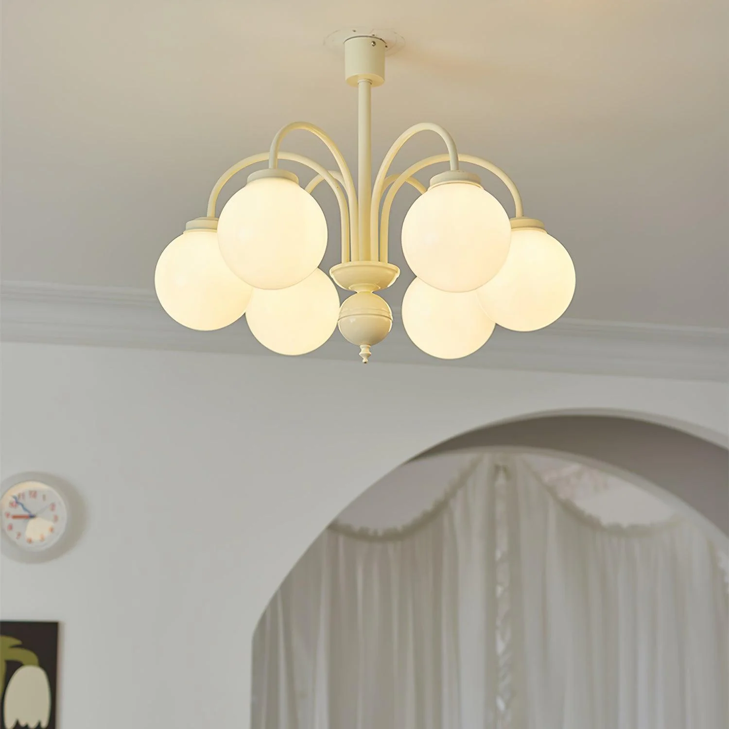 Lustra Chandelier Cream Glass Spheres - Image 16