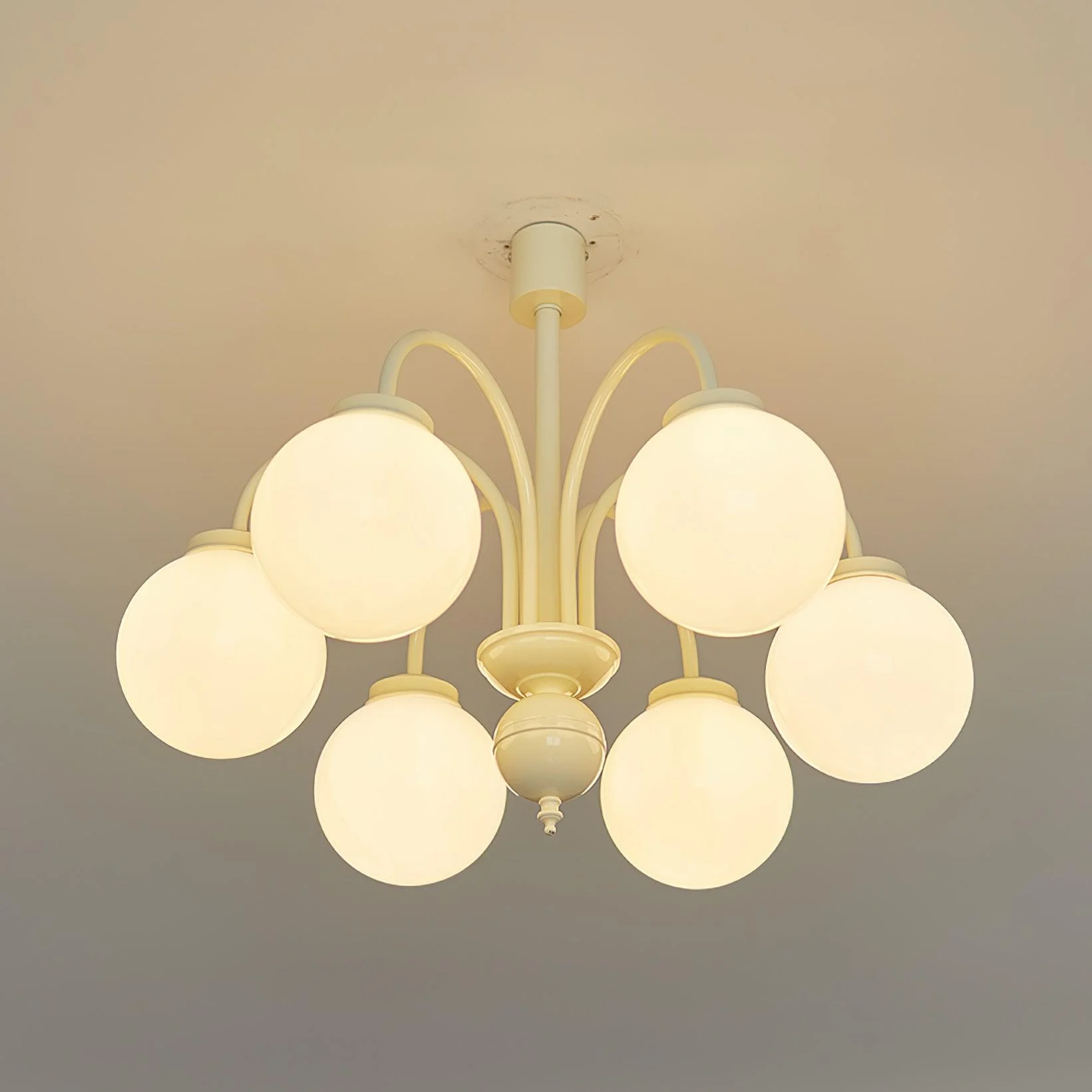 Lustra Chandelier Cream Glass Spheres - Image 27