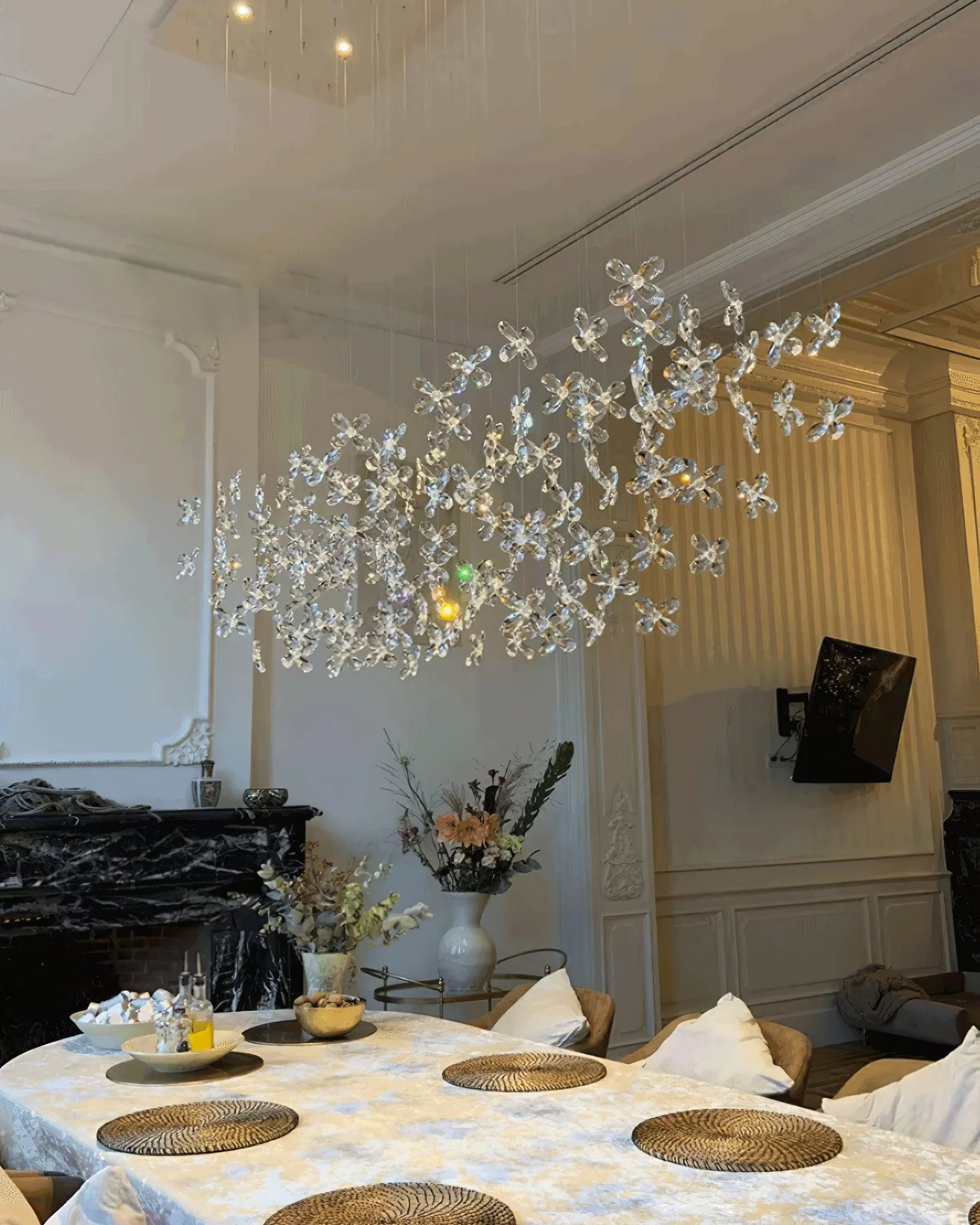 Lustra Chandelier Crystal Butterfly Floral Cluster - Image 6
