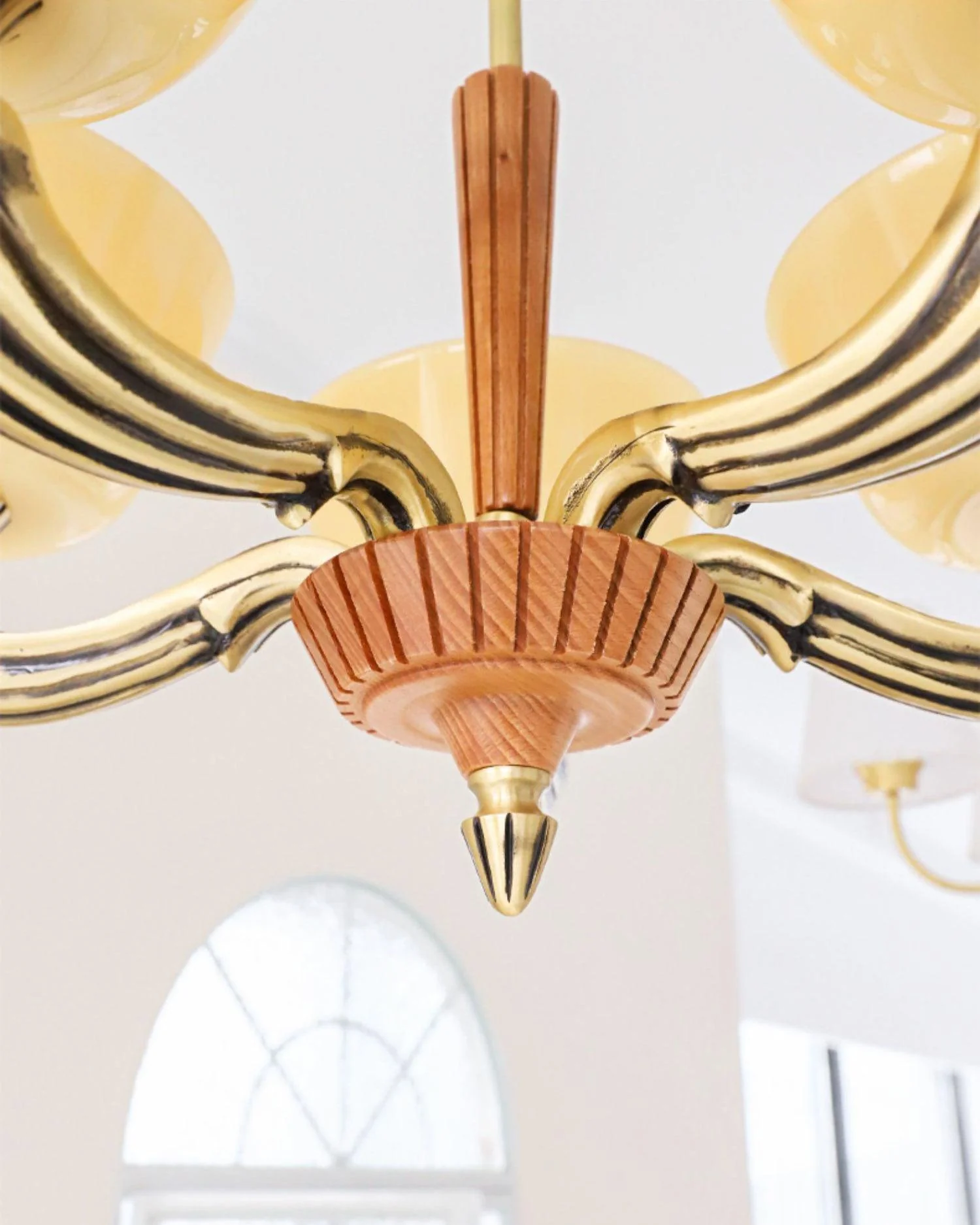 Lustra Chandelier Flared Shade Vintage - Image 17