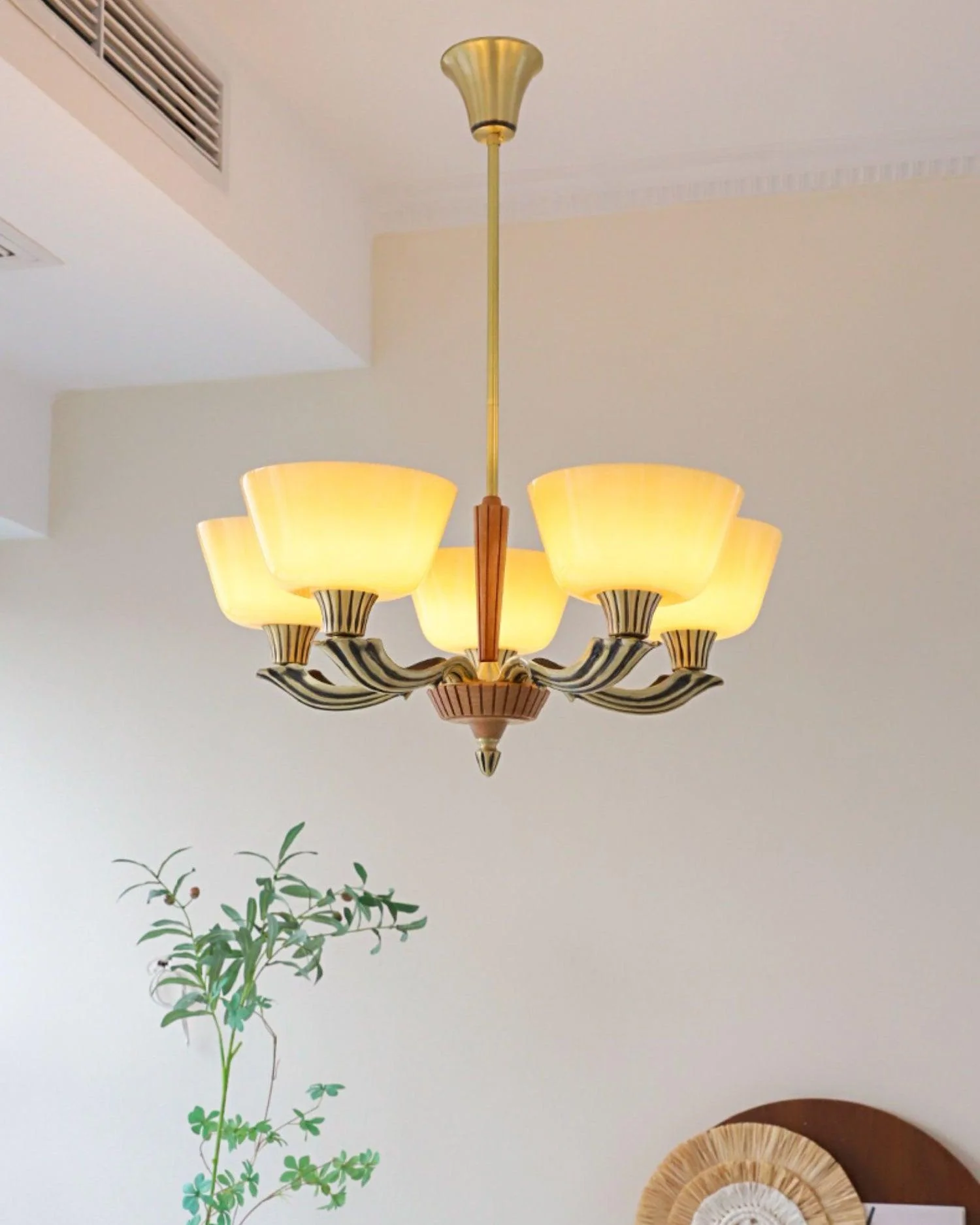 Lustra Chandelier Flared Shade Vintage - Image 33