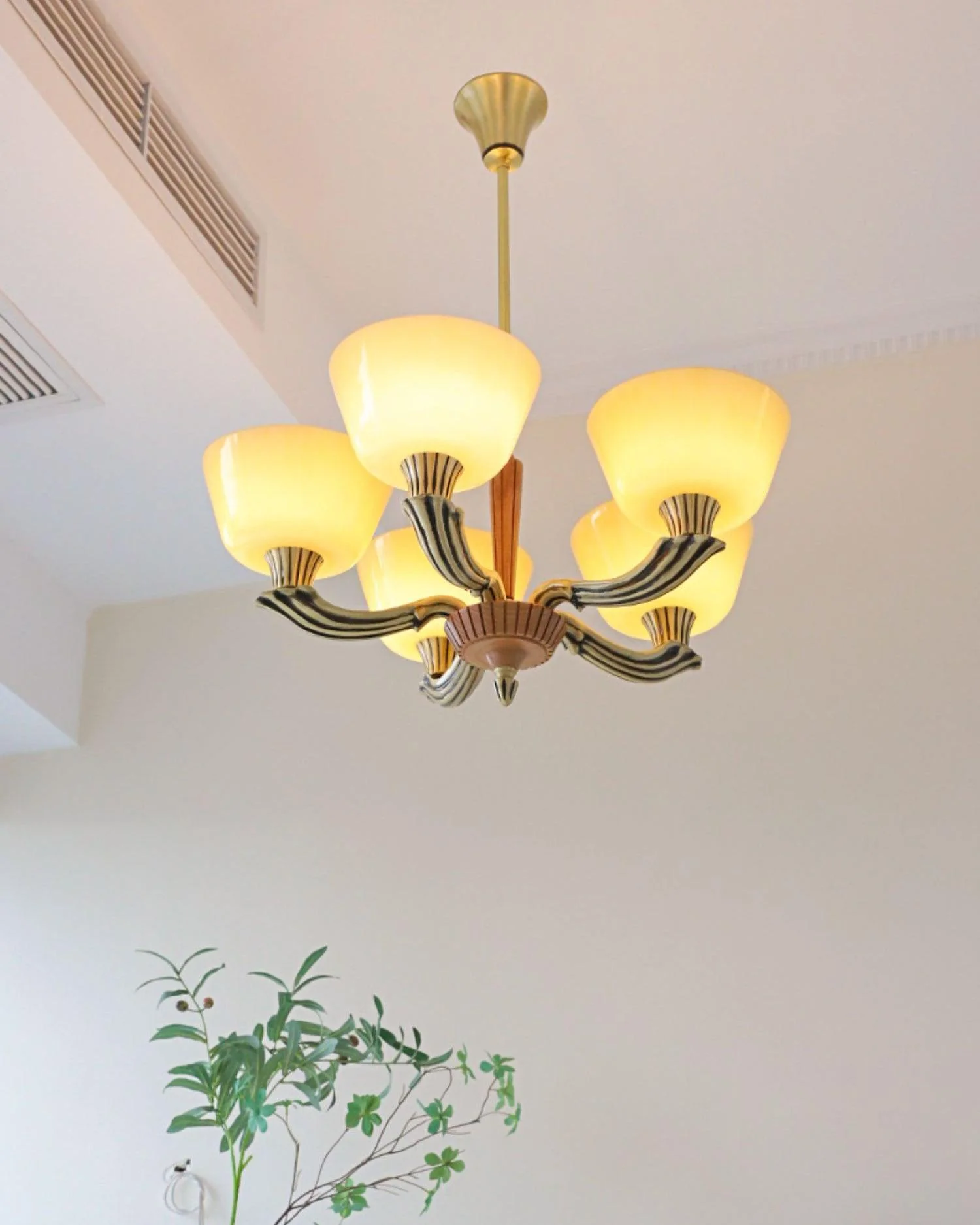 Lustra Chandelier Flared Shade Vintage - Image 36