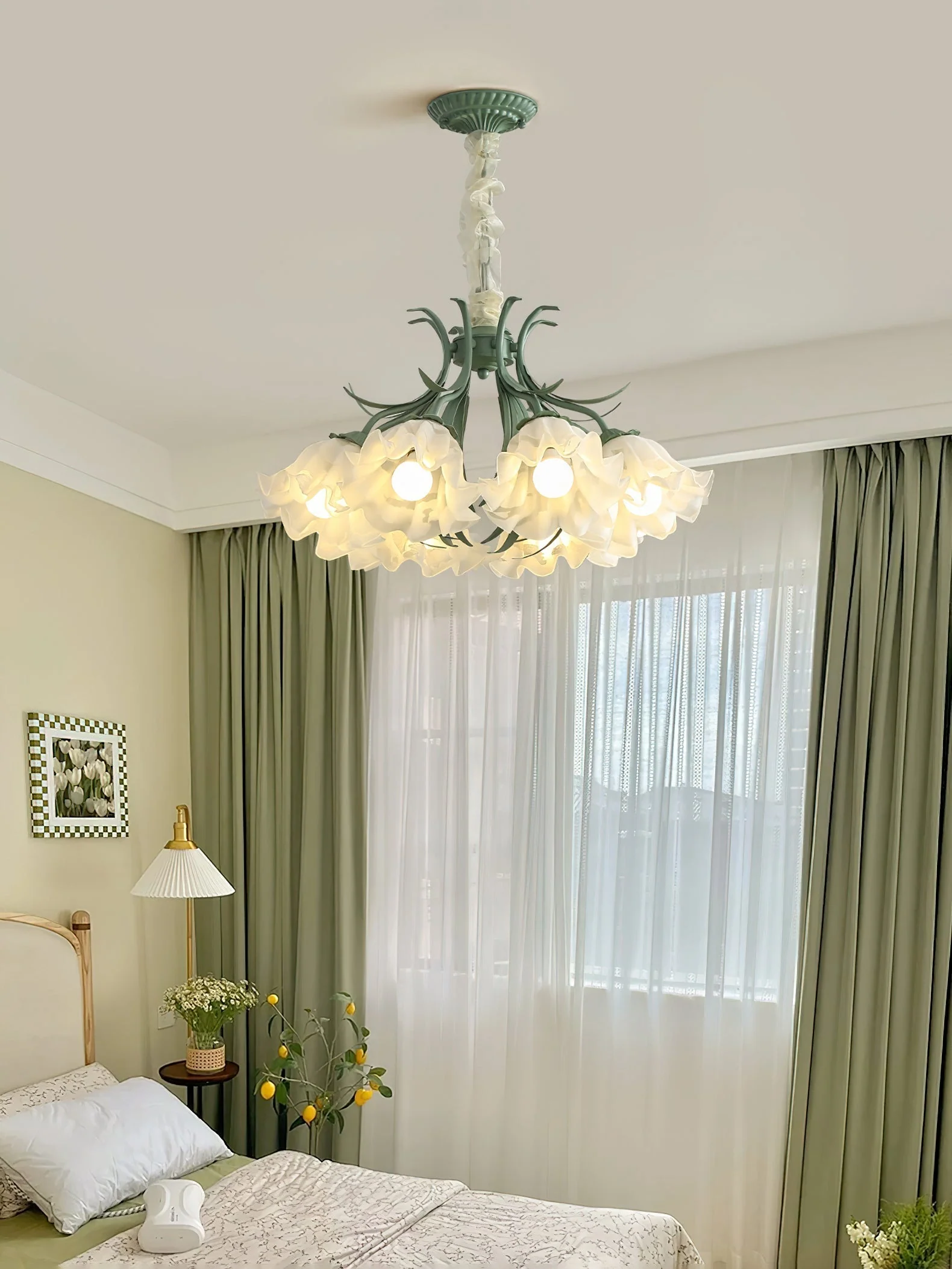 Lustra Chandelier Flower with Petals and Leaves - Image 39