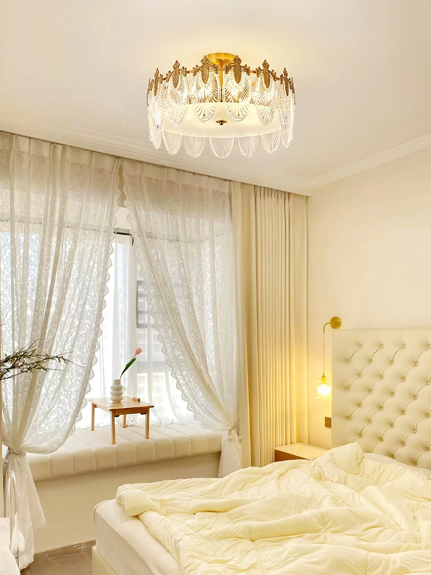 Lustra Chandelier Glass Petals Gold Frame Round - Image 3