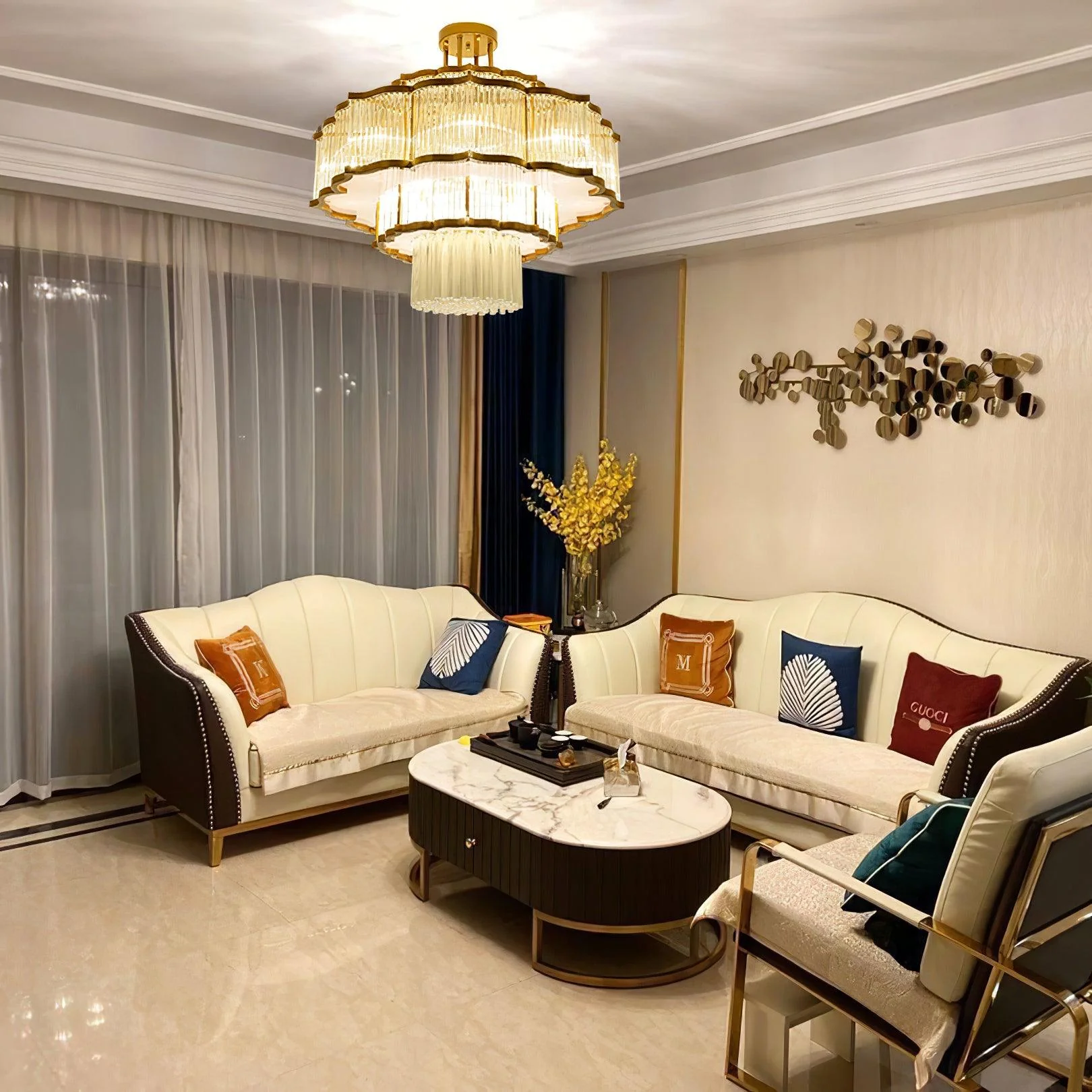 Lustra Chandelier Gold Black Glass - Image 24