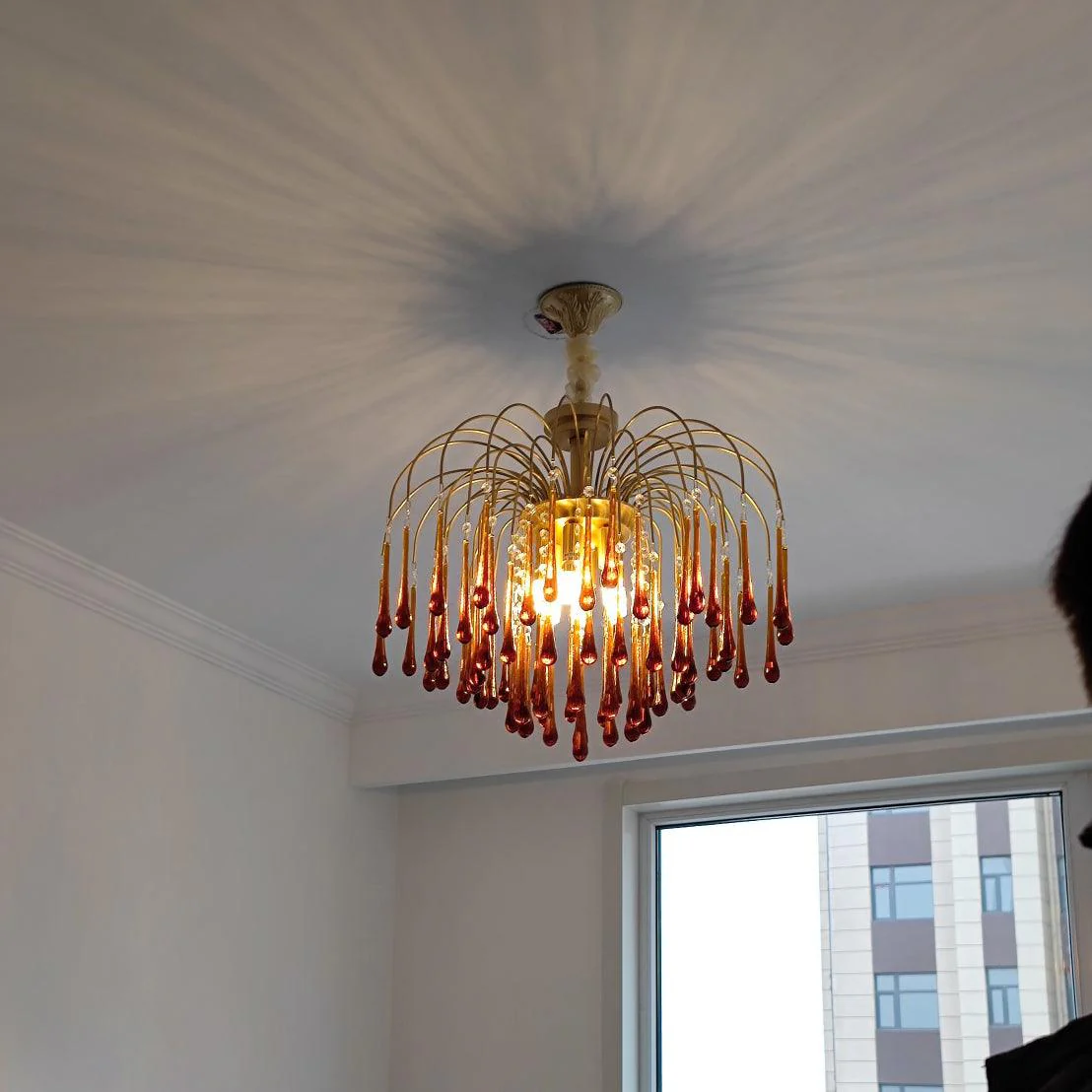 Lustra Chandelier Golden Arms and Crystal - Image 18
