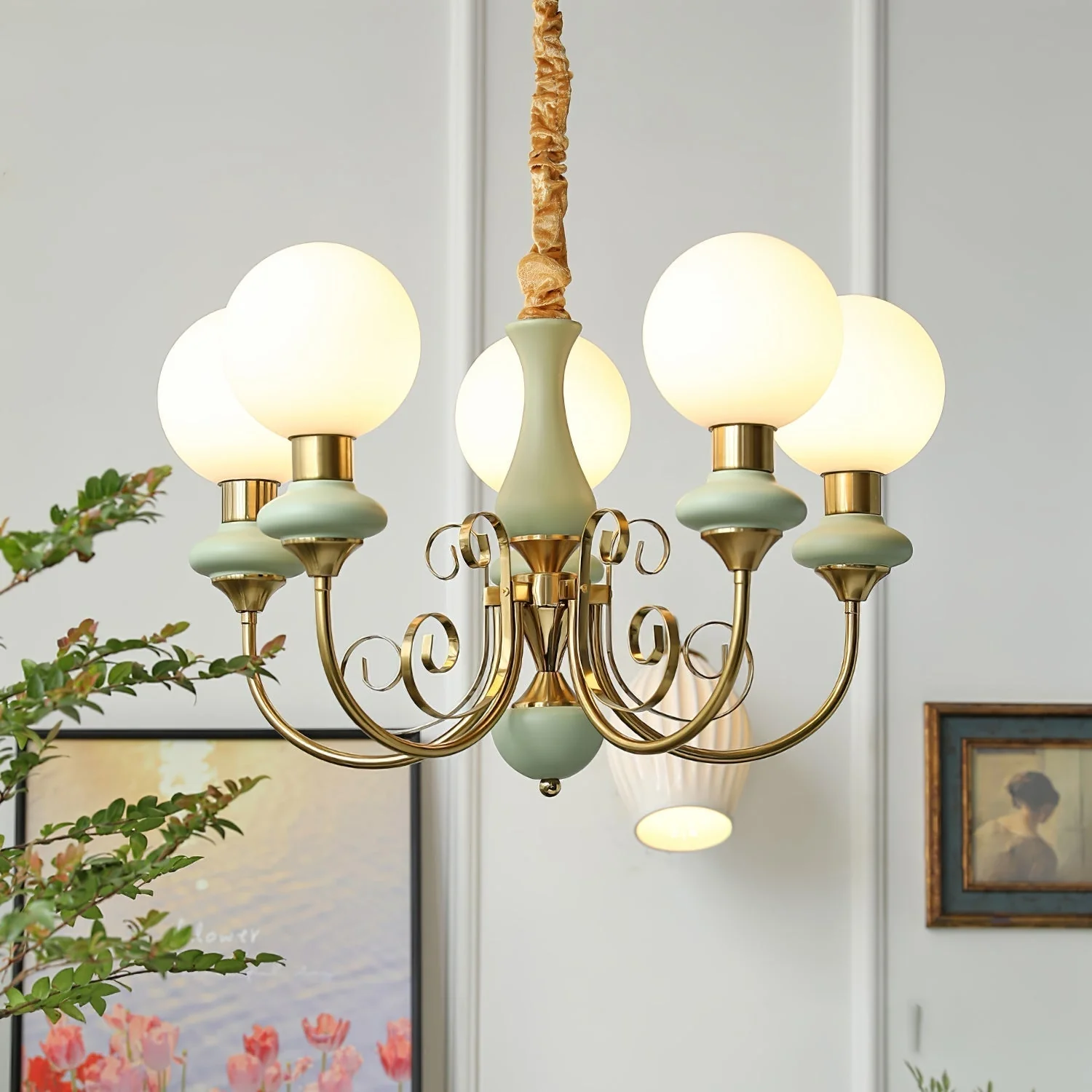 Lustra Chandelier Green Shades Gold Curved Arms - Image 107