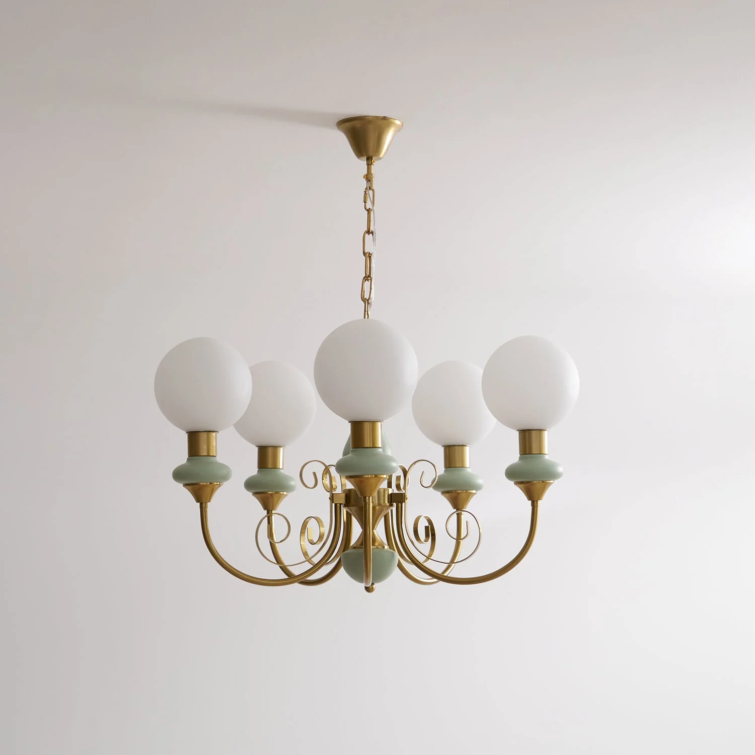Lustra Chandelier Green Shades Gold Curved Arms - Image 11
