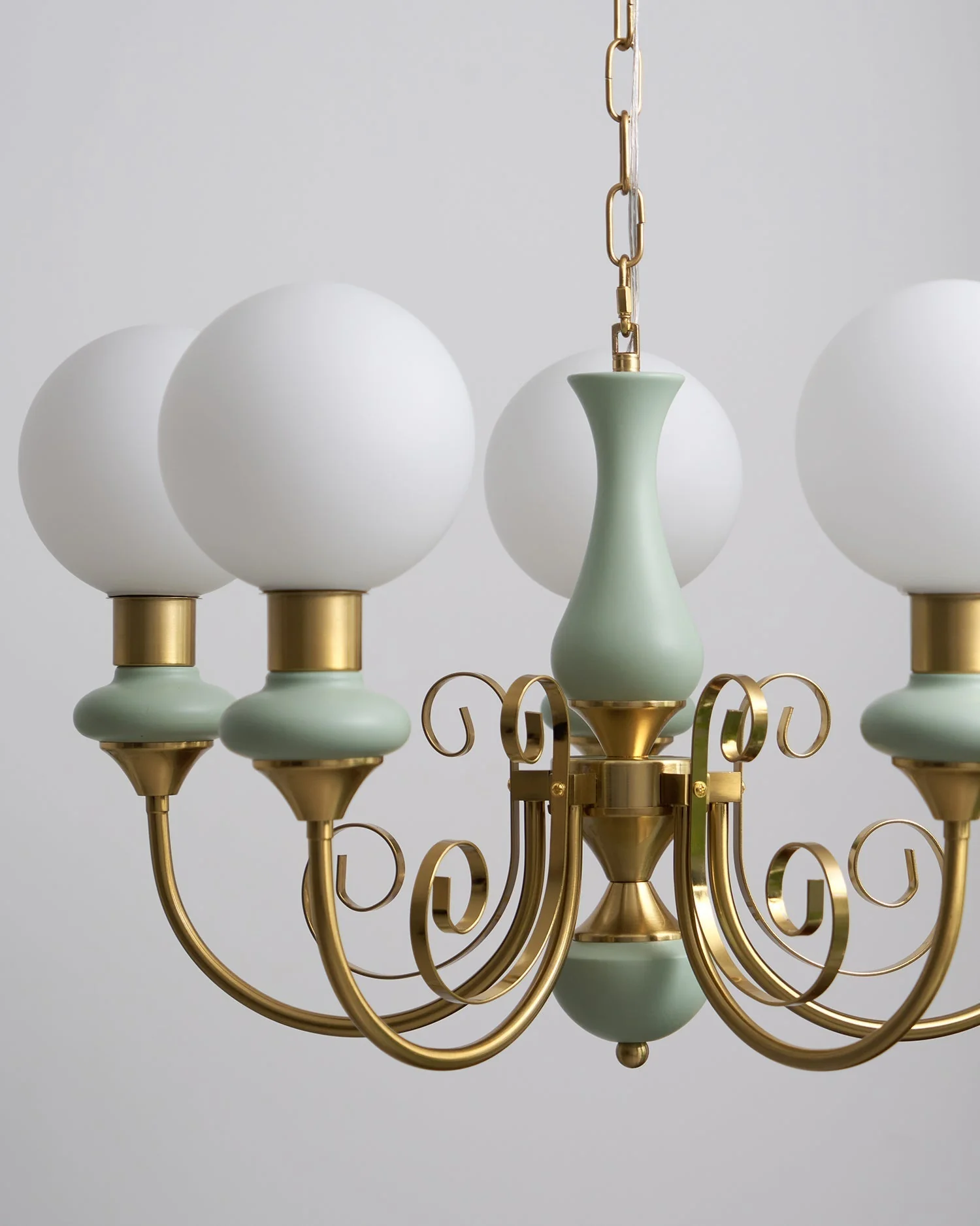 Lustra Chandelier Green Shades Gold Curved Arms - Image 5