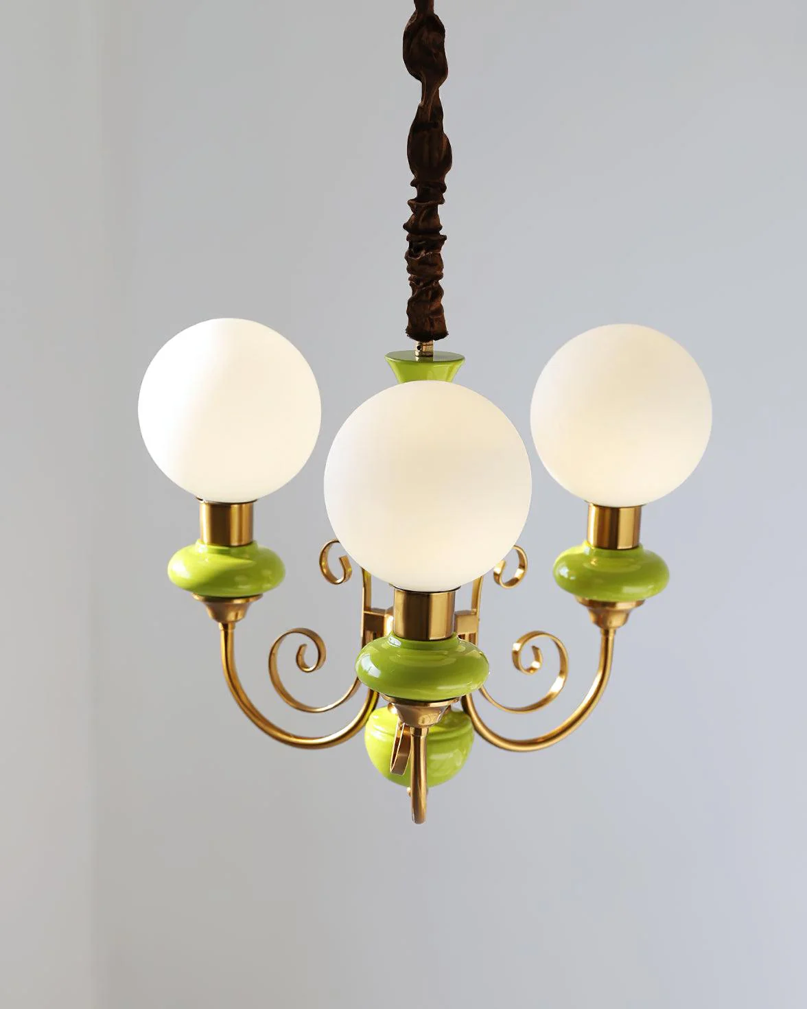 Lustra Chandelier Green Shades Gold Curved Arms - Image 52