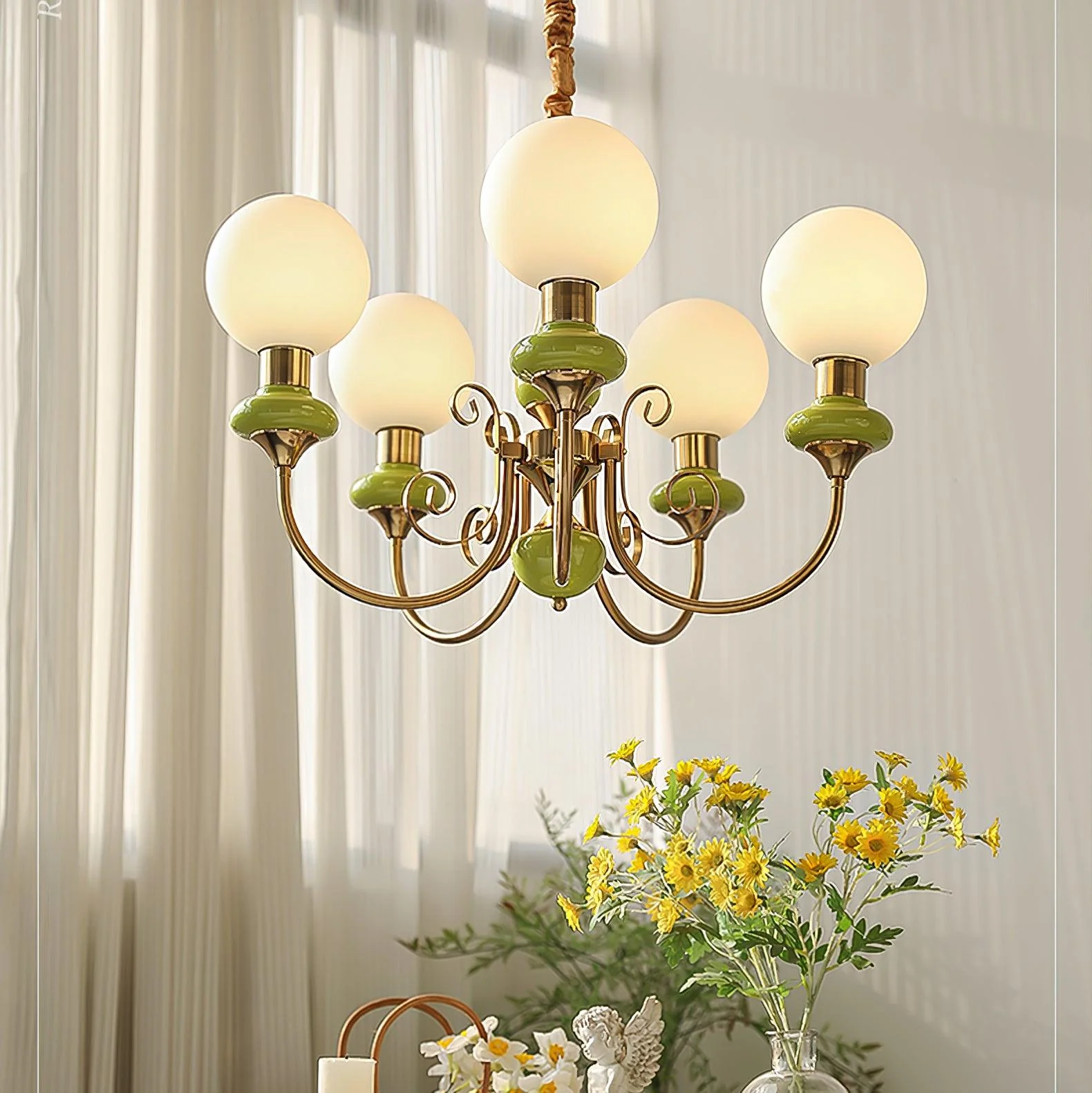 Lustra Chandelier Green Shades Gold Curved Arms - Image 59
