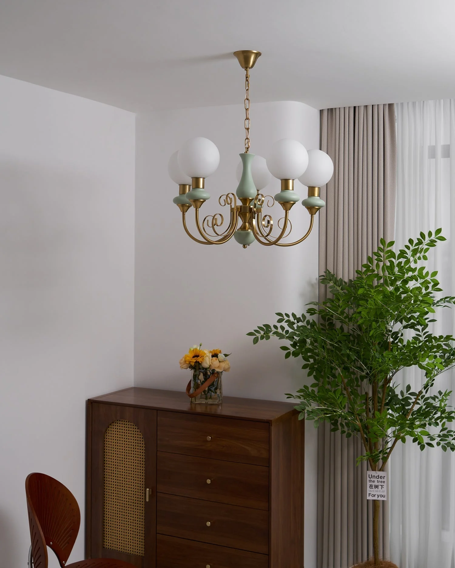 Lustra Chandelier Green Shades Gold Curved Arms - Image 6