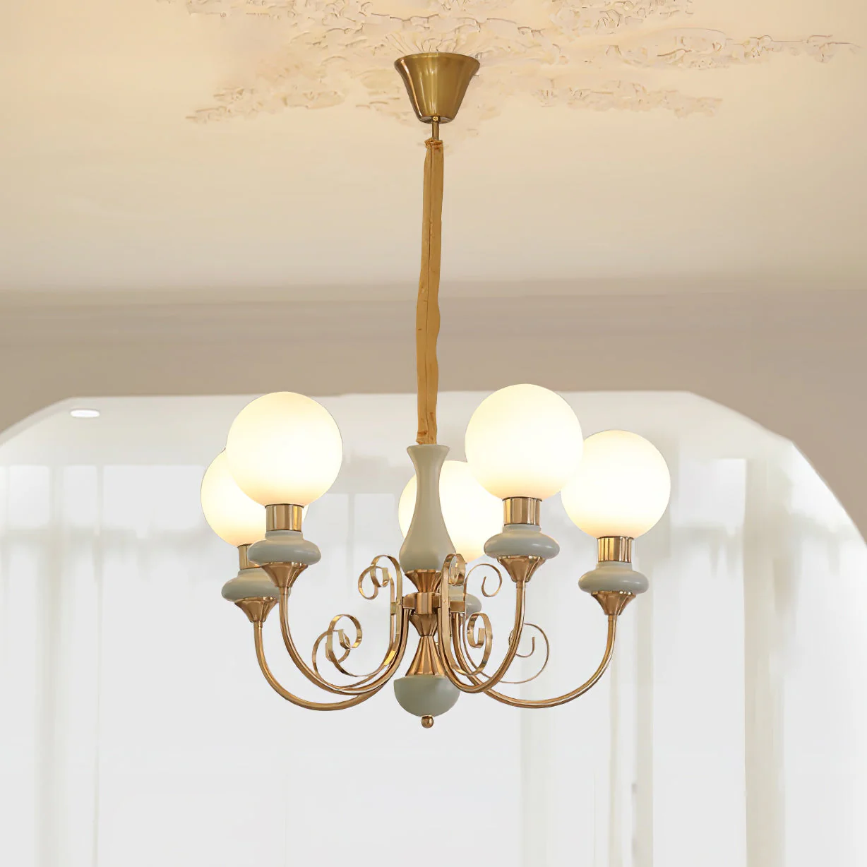 Lustra Chandelier Green Shades Gold Curved Arms - Image 64
