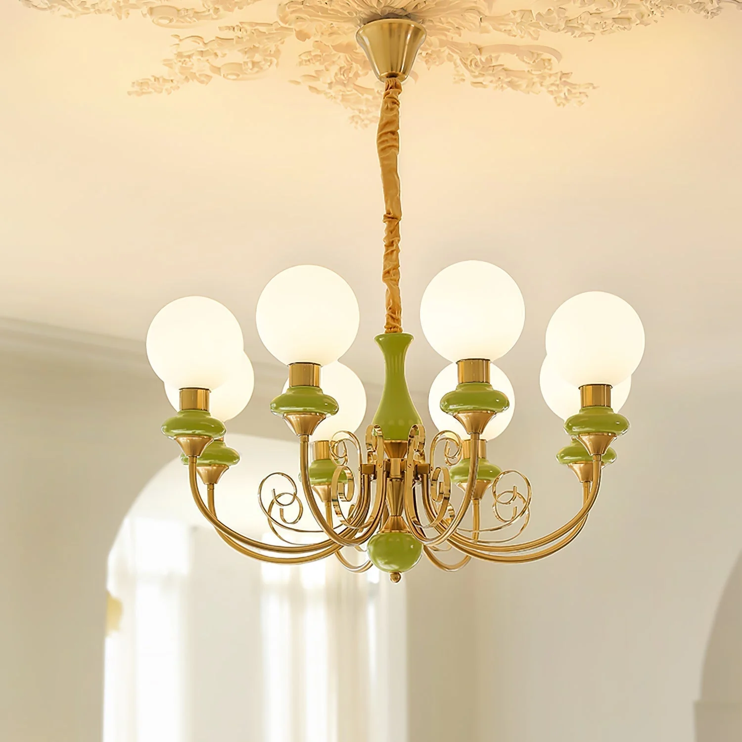 Lustra Chandelier Green Shades Gold Curved Arms - Image 85