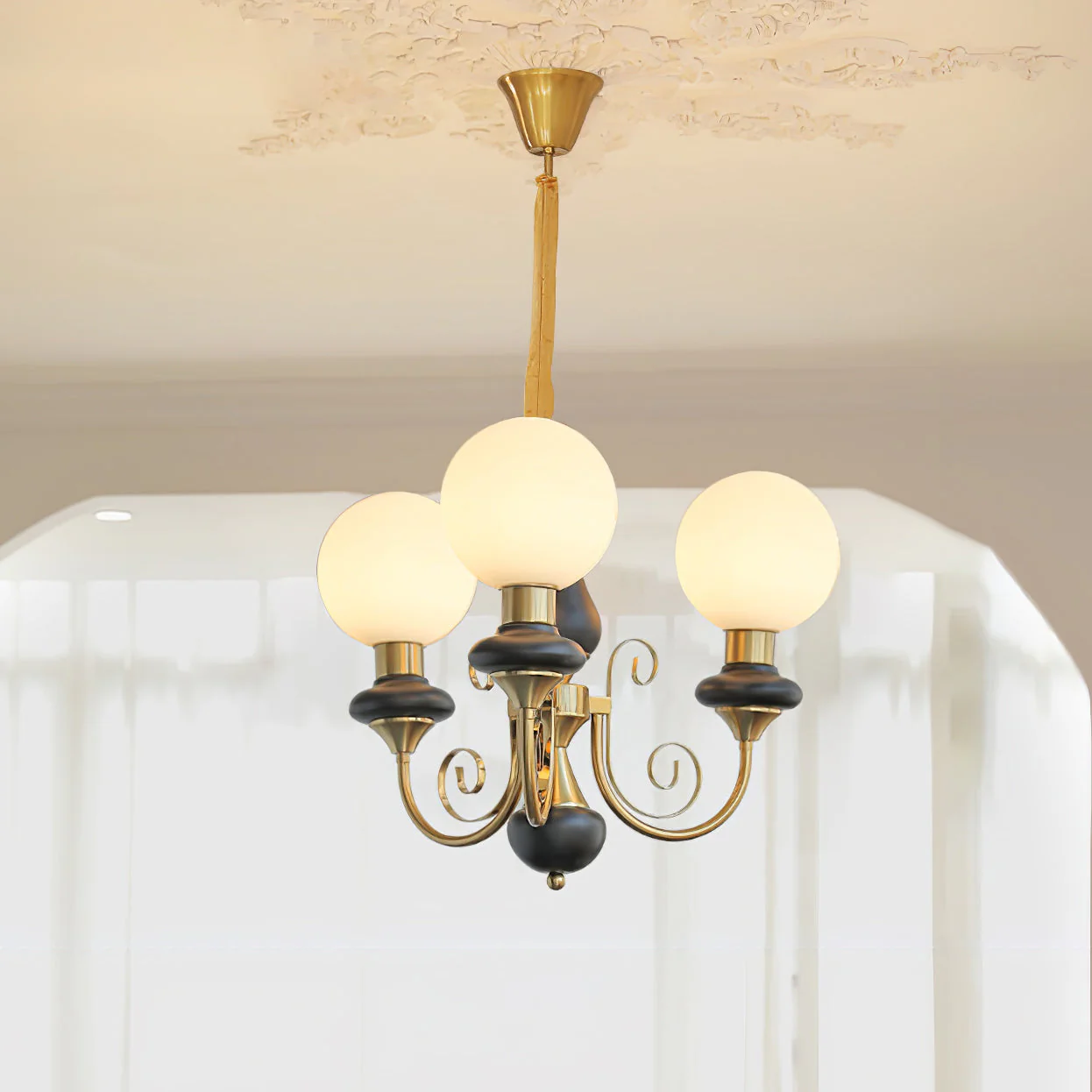 Lustra Chandelier Green Shades Gold Curved Arms - Image 88