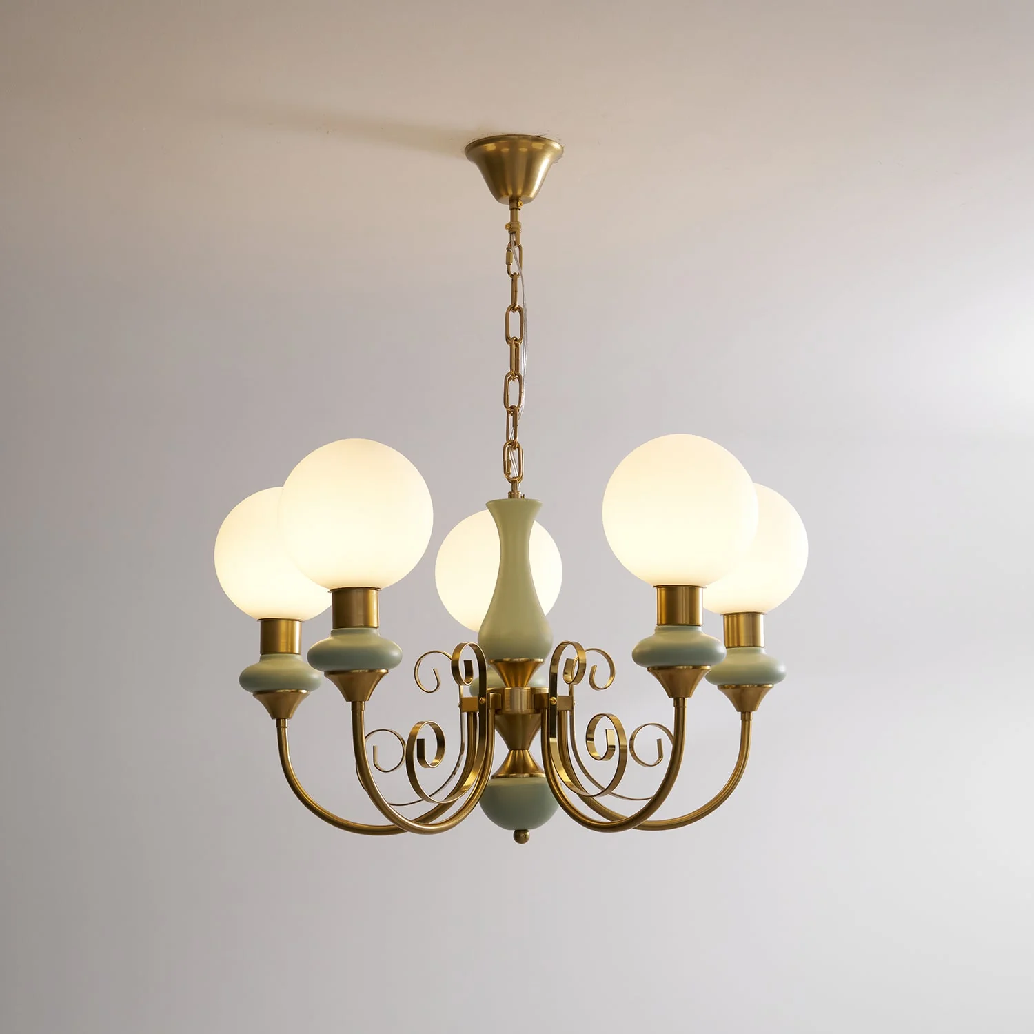 Lustra Chandelier Green Shades Gold Curved Arms - Image 9