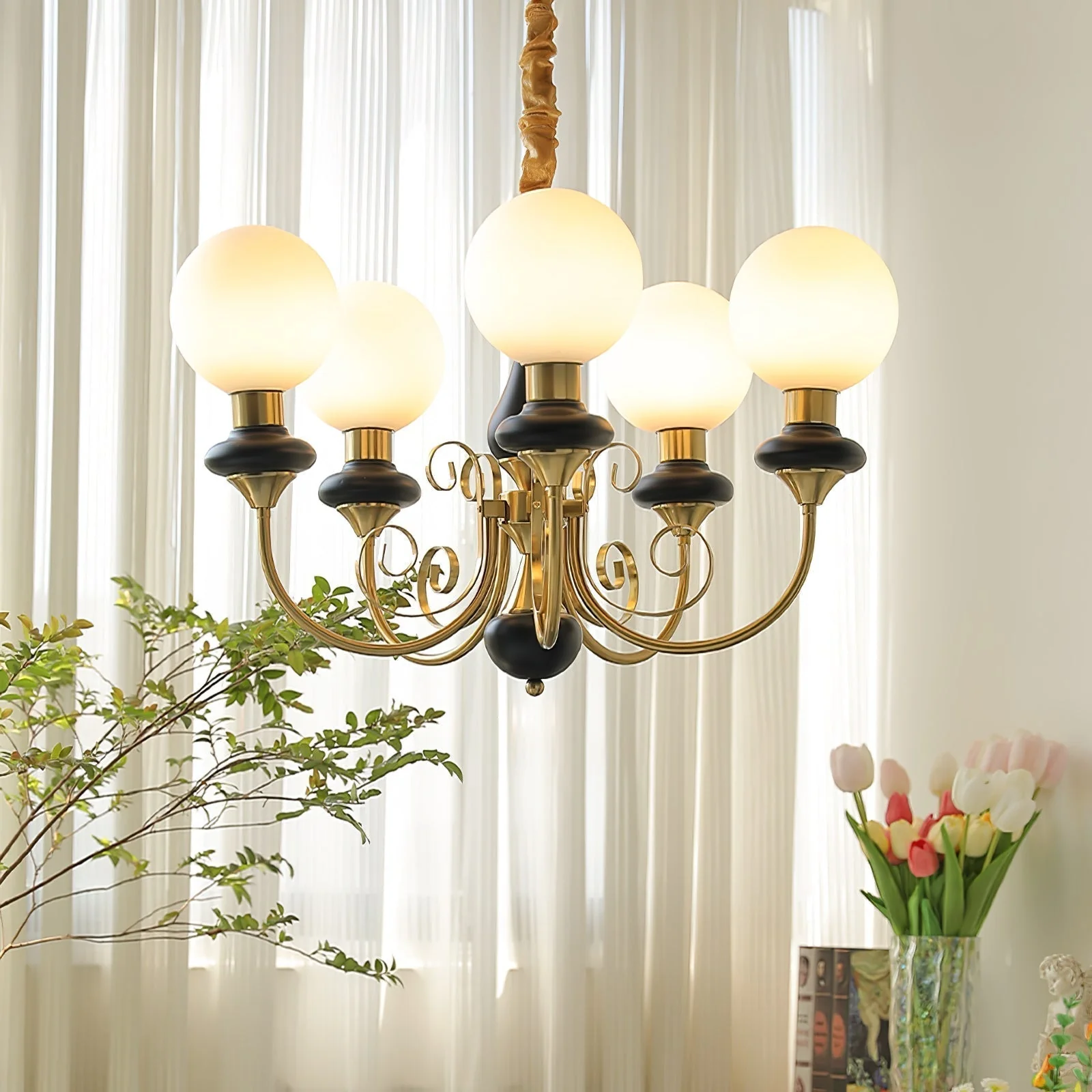 Lustra Chandelier Green Shades Gold Curved Arms - Image 99